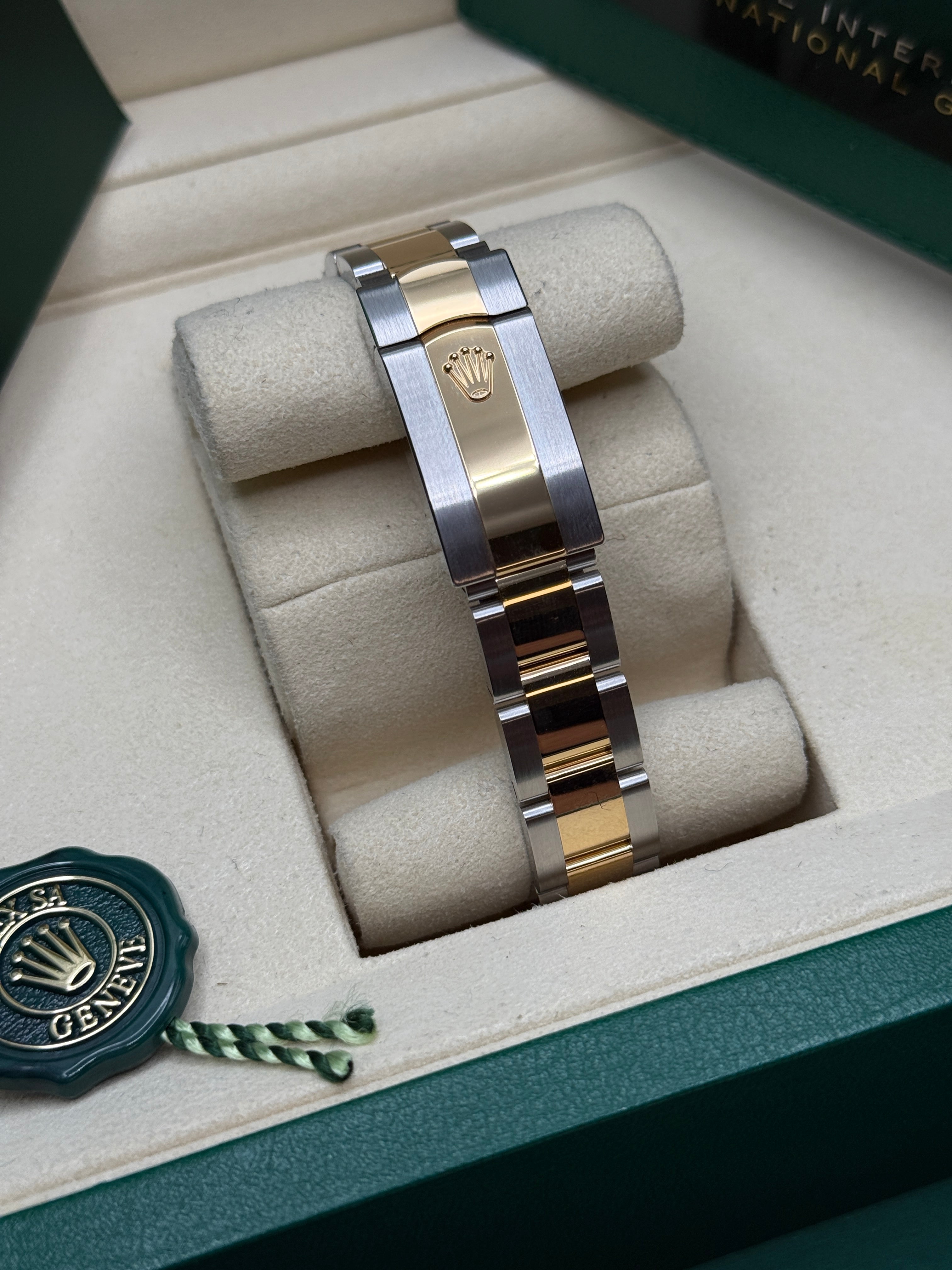 Datejust 31 Yellow Gold Two-Tone Mother of Pearl Diamond Luxury Watch