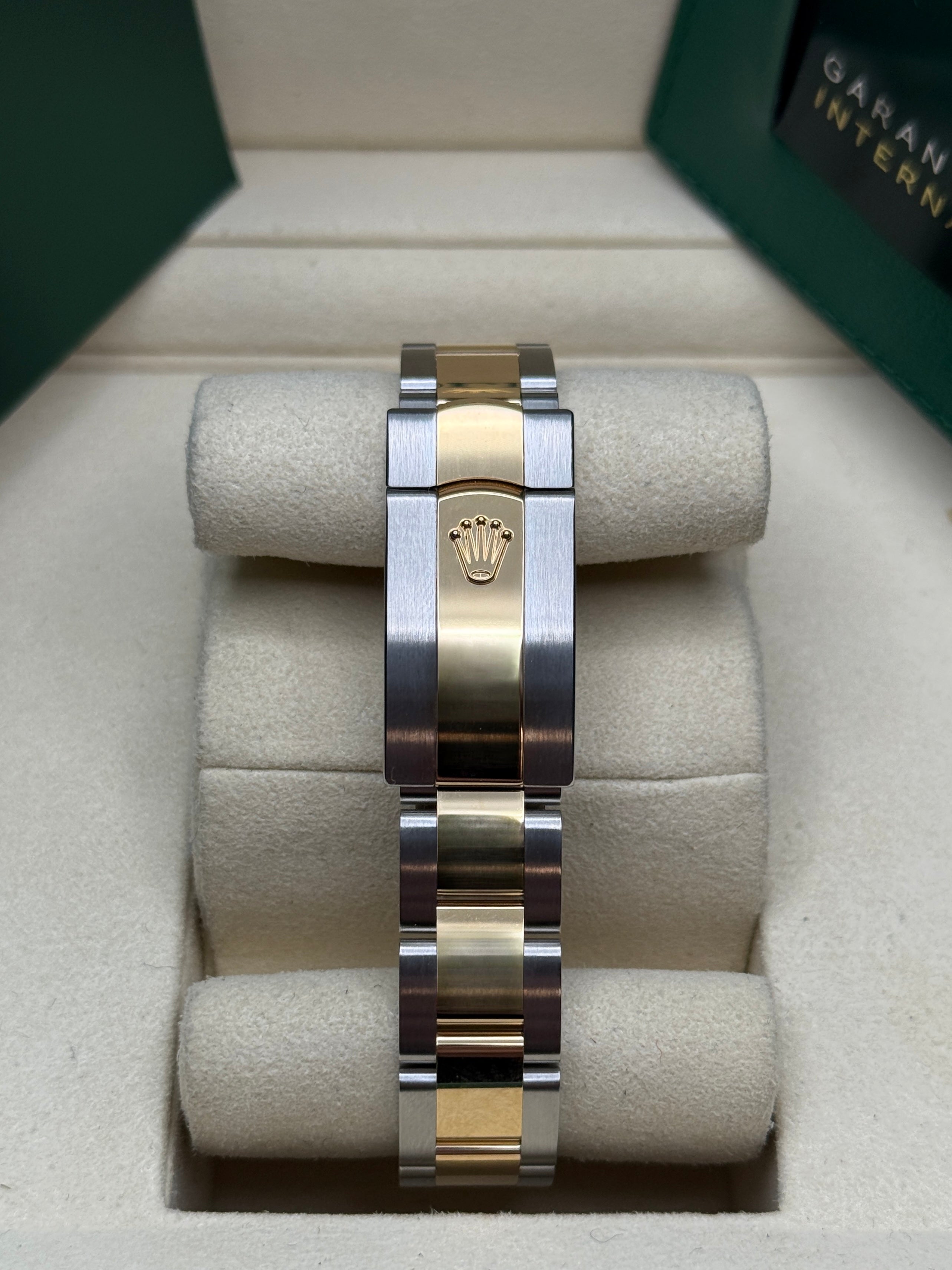 Datejust 31 Yellow Gold Two-Tone White Roman Luxury Watch