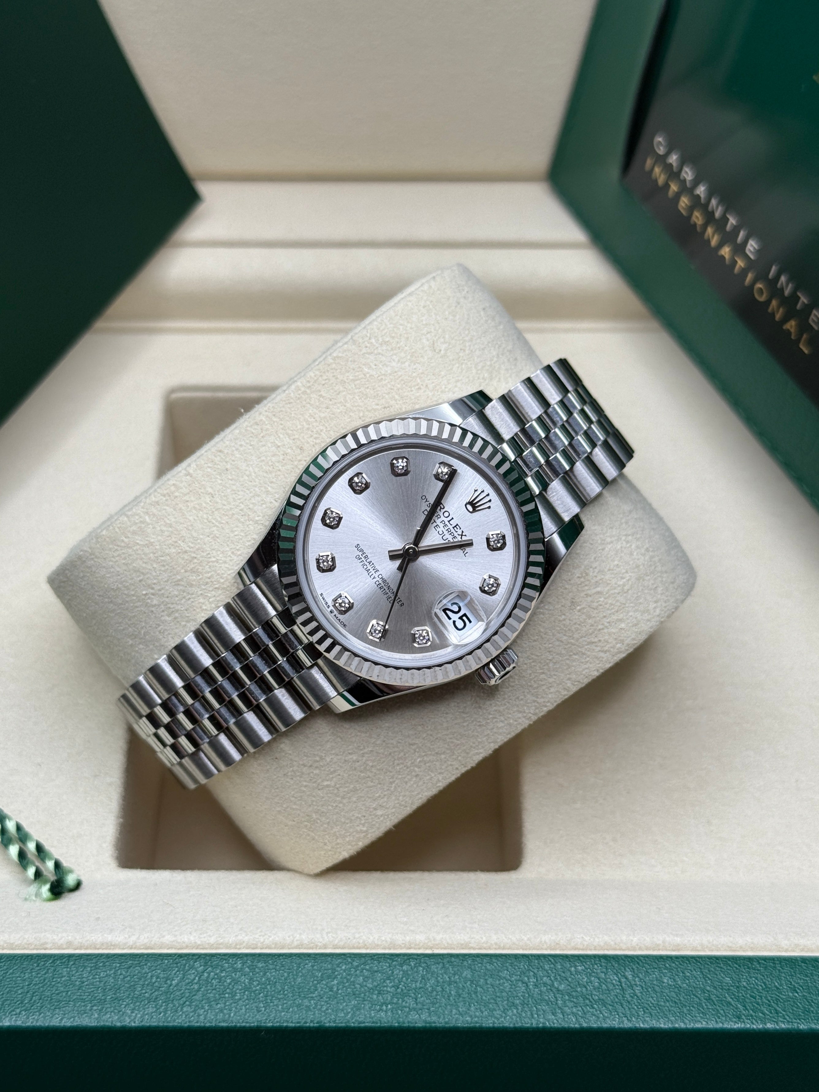 Datejust 31 Silver Diamond Luxury Watch