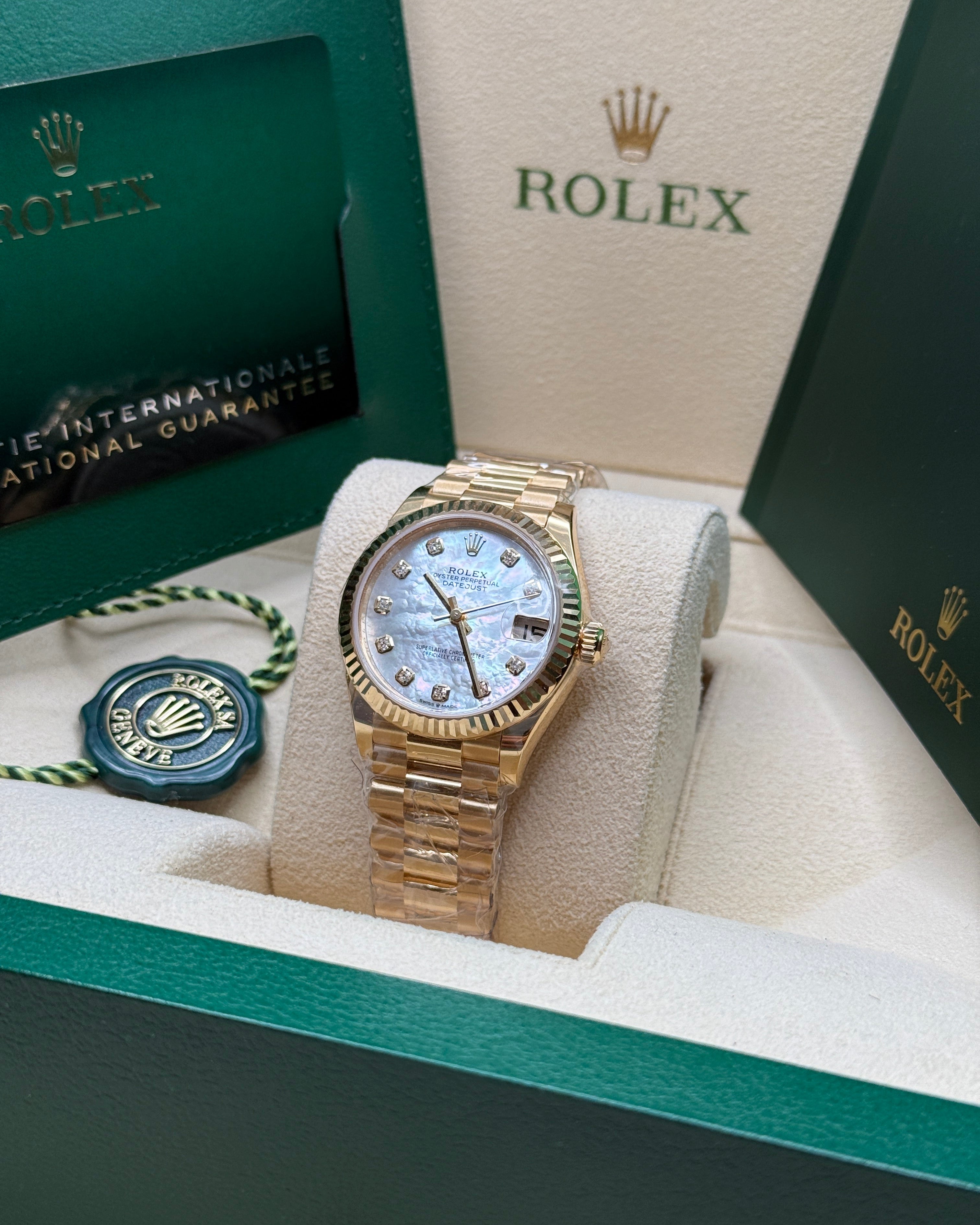 Datejust 31 Yellow Gold Mother of Pearl Diamond Luxury Watch