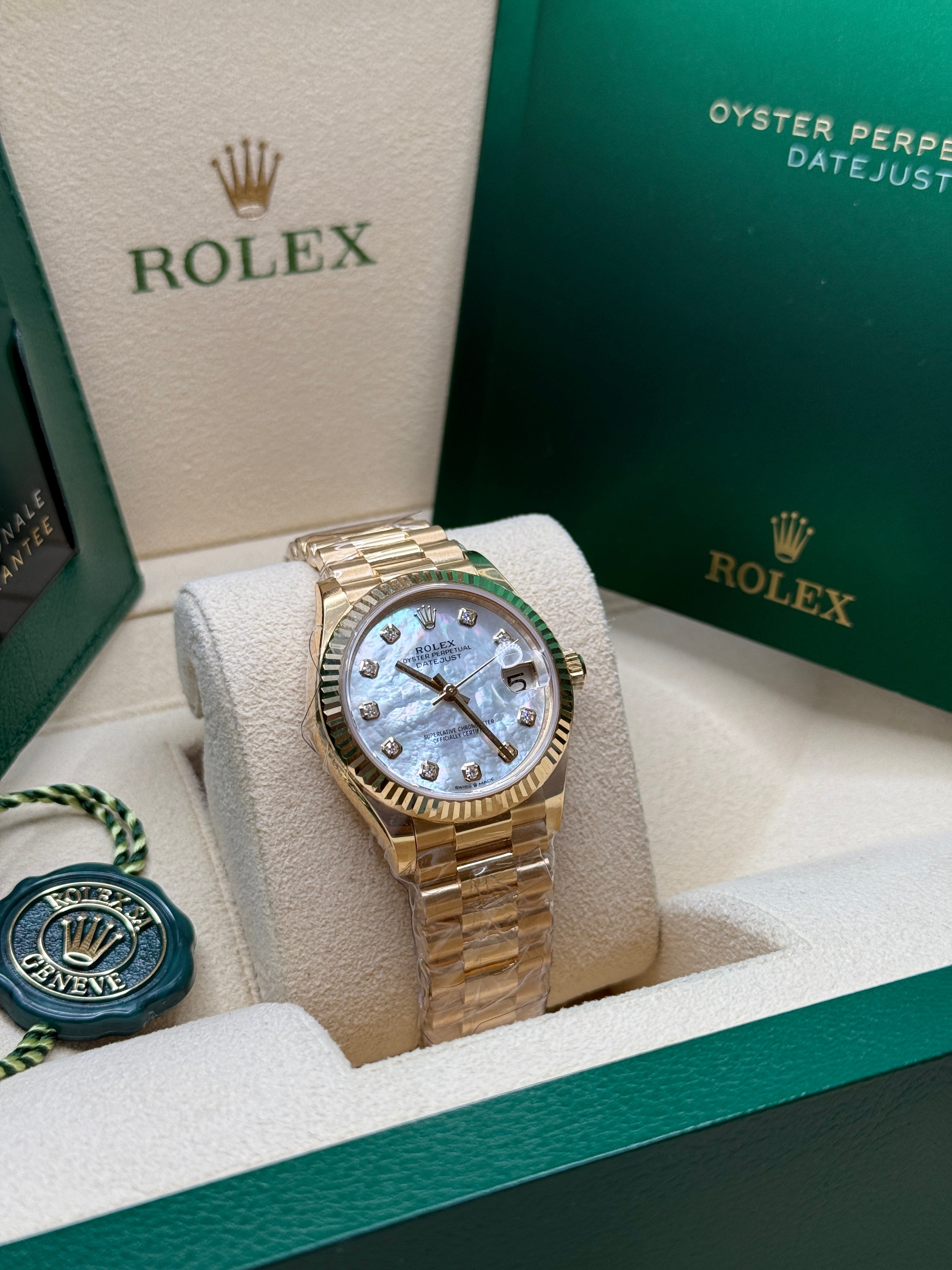 Datejust 31 Yellow Gold Mother of Pearl Diamond Luxury Watch