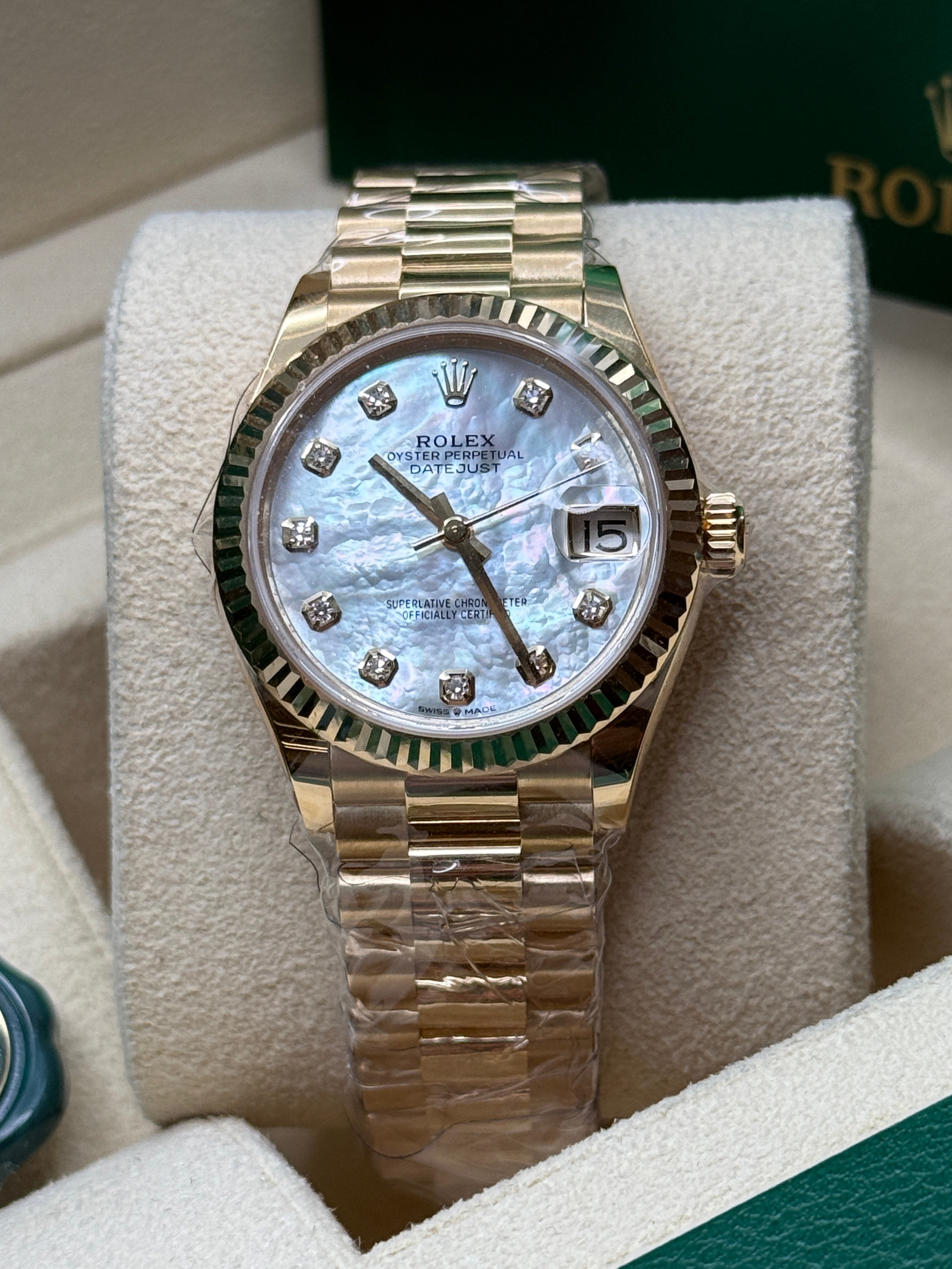 Datejust 31 Yellow Gold Mother of Pearl Diamond Luxury Watch