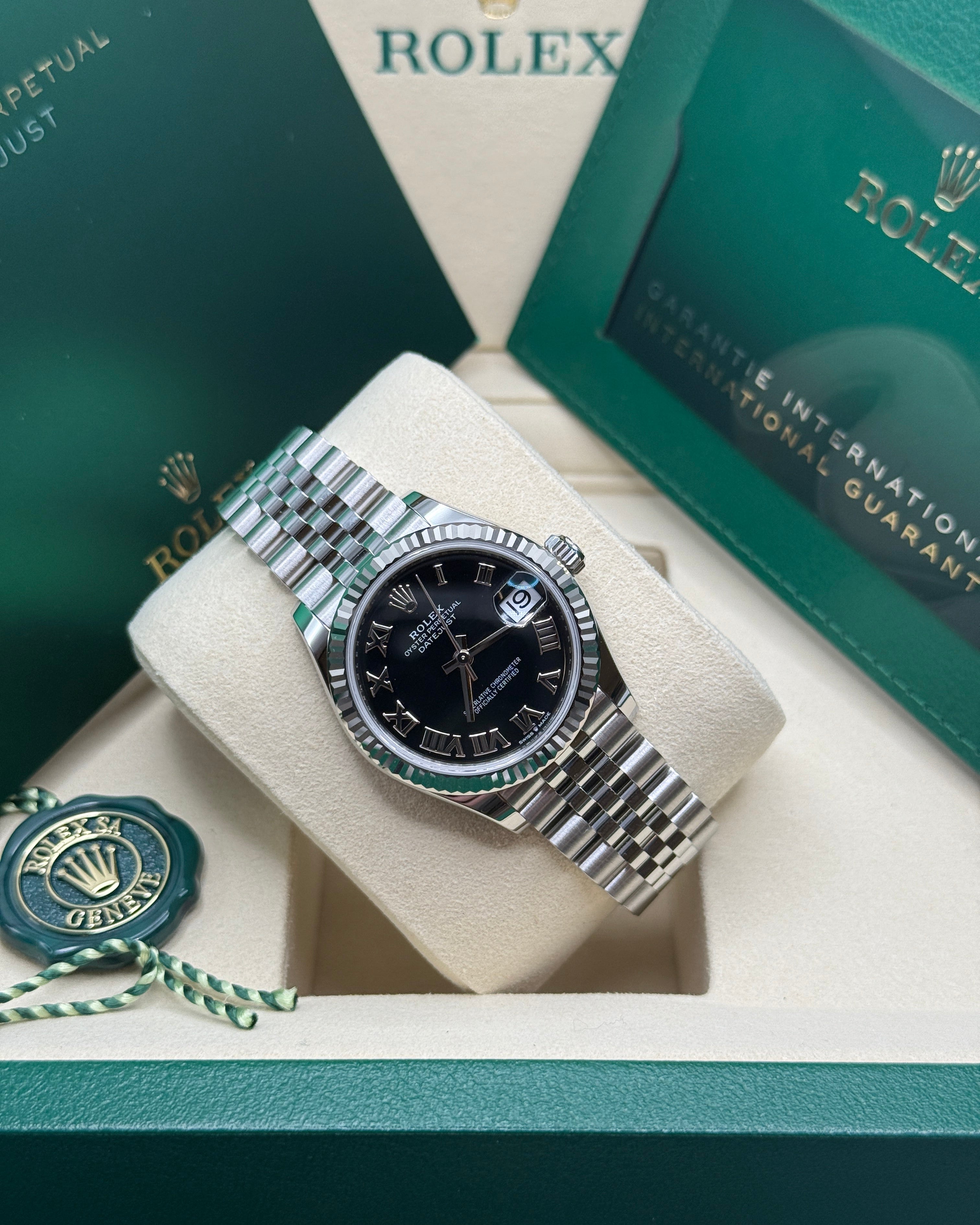 Datejust 31 Black Roman Luxury Watch