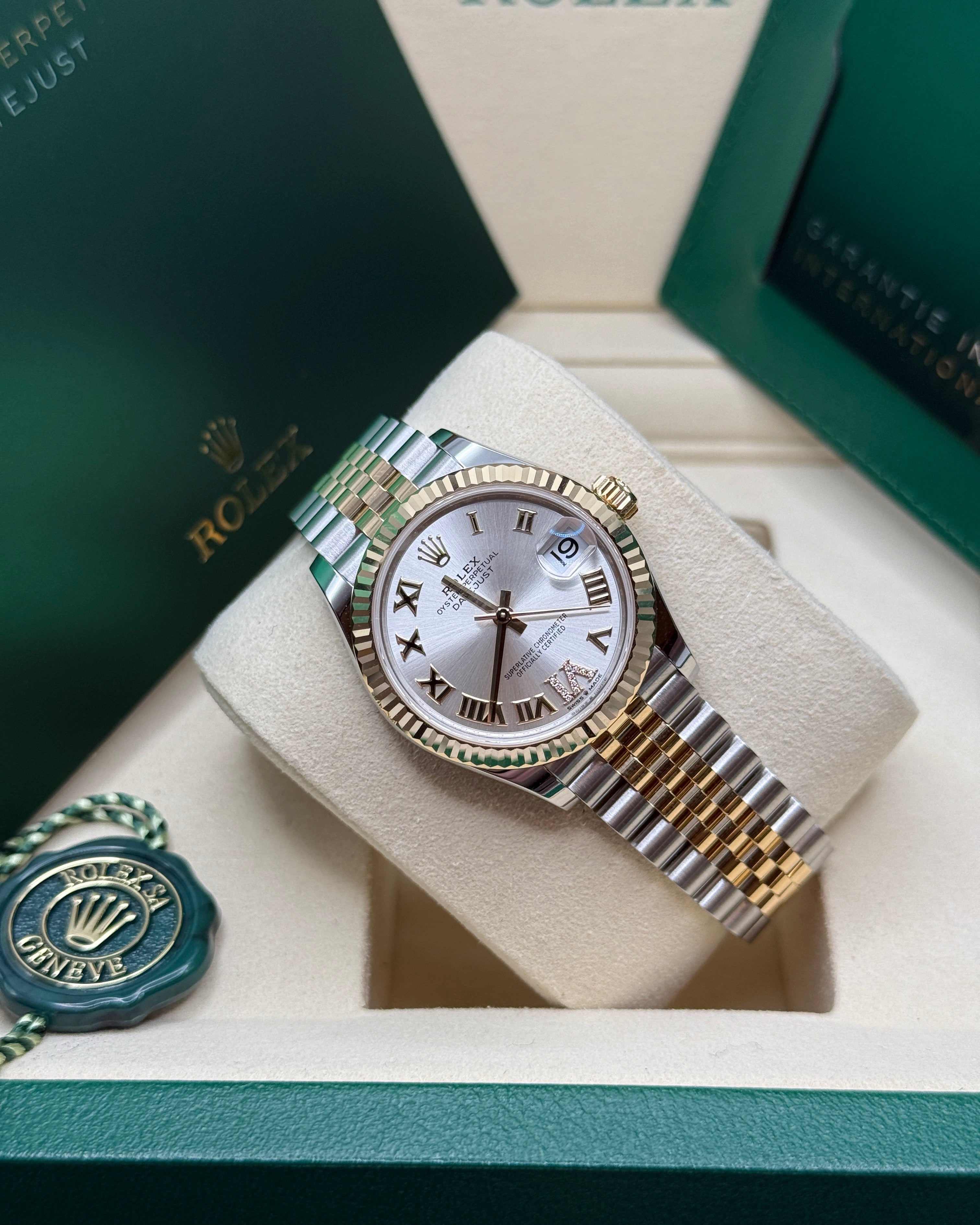 Datejust 31 Yellow Gold Two-Tone Silver Roman Diamond Luxury Watch