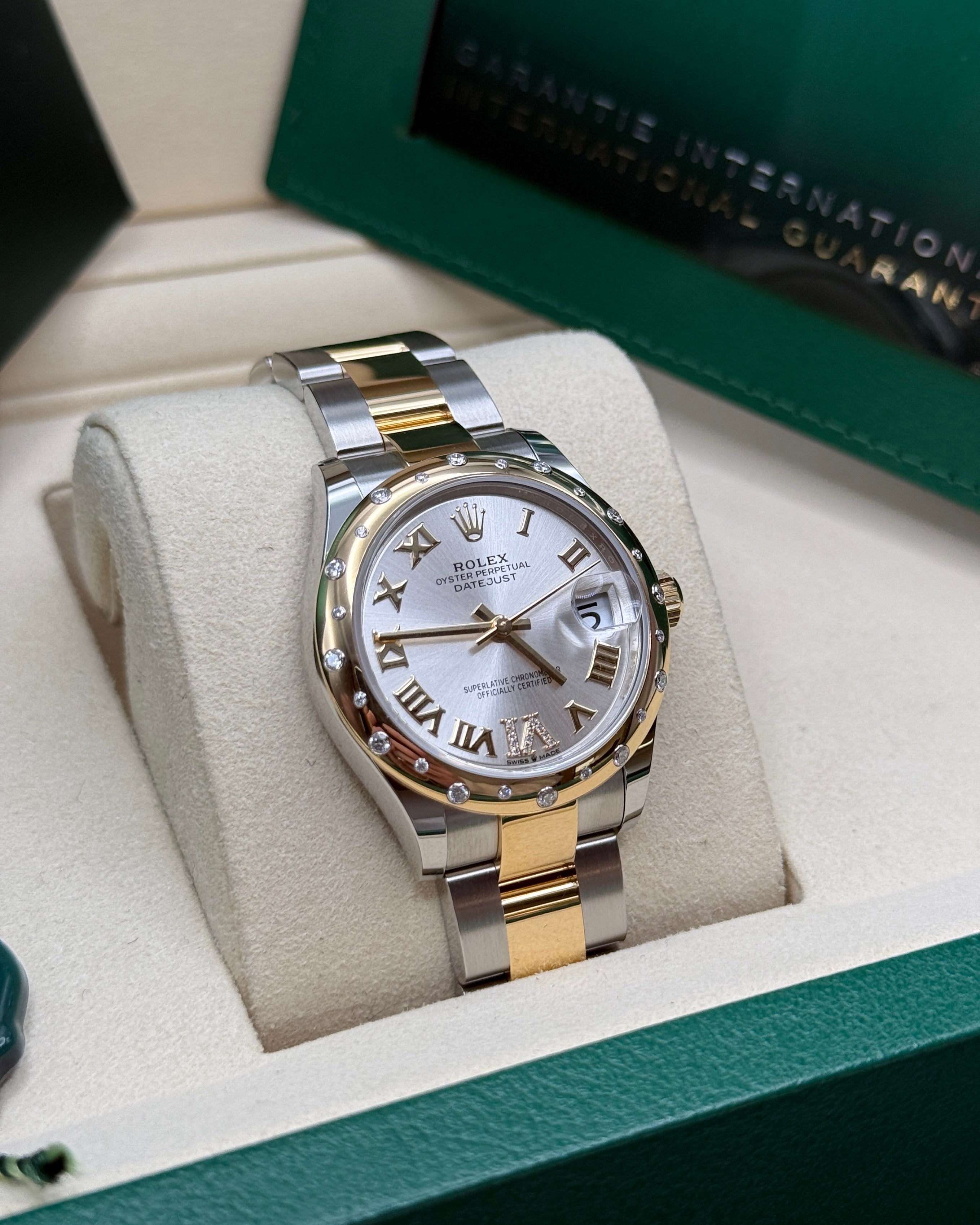 Datejust 31 Yellow Gold Two-Tone Silver Roman Diamond Luxury Watch