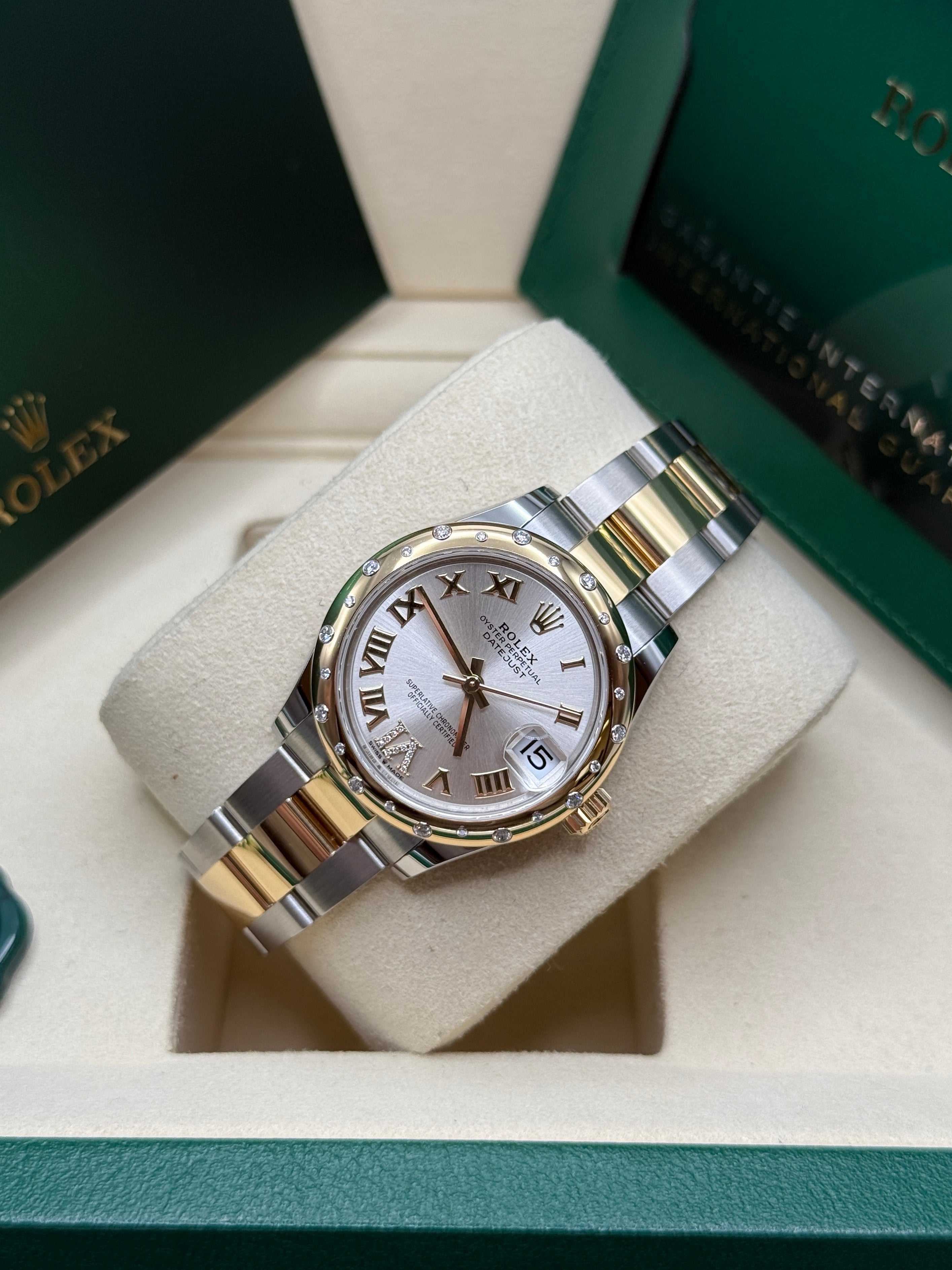 Datejust 31 Yellow Gold Two-Tone Silver Roman Diamond Luxury Watch