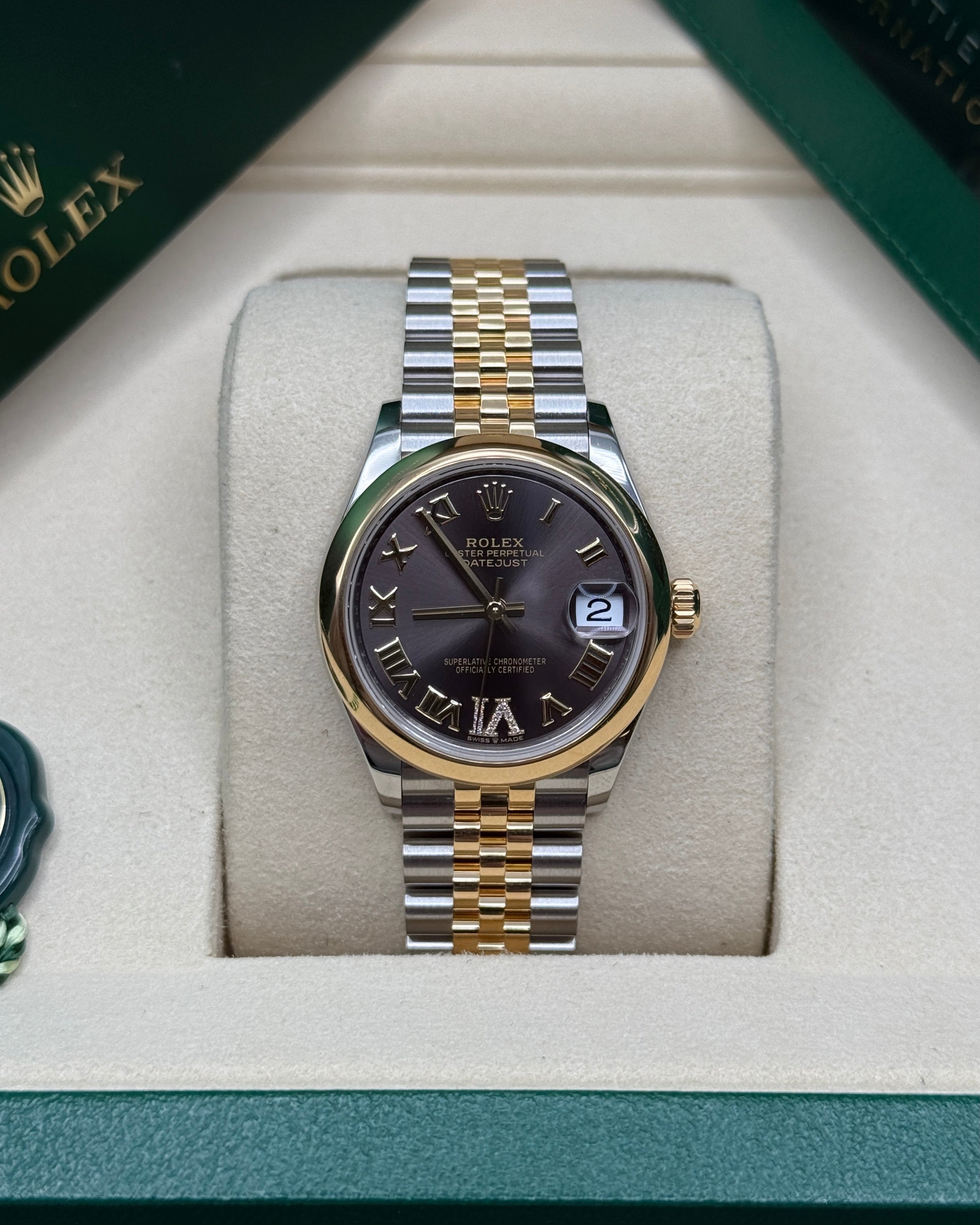 Datejust 31 Yellow Gold Two-Tone Black Dark Grey Roman Diamond Luxury Watch