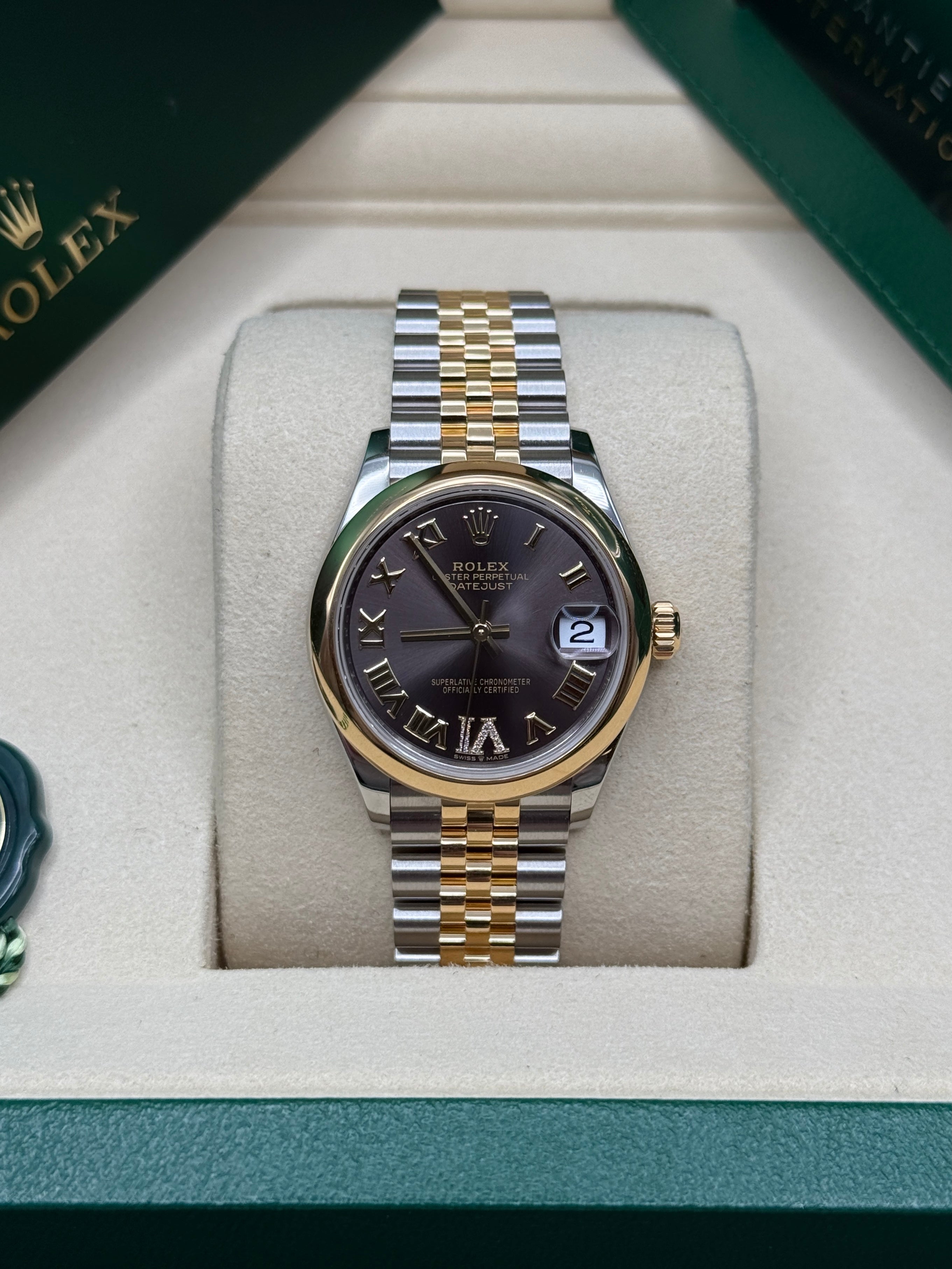 Datejust 31 Yellow Gold Two-Tone Black Dark Grey Roman Diamond Luxury Watch