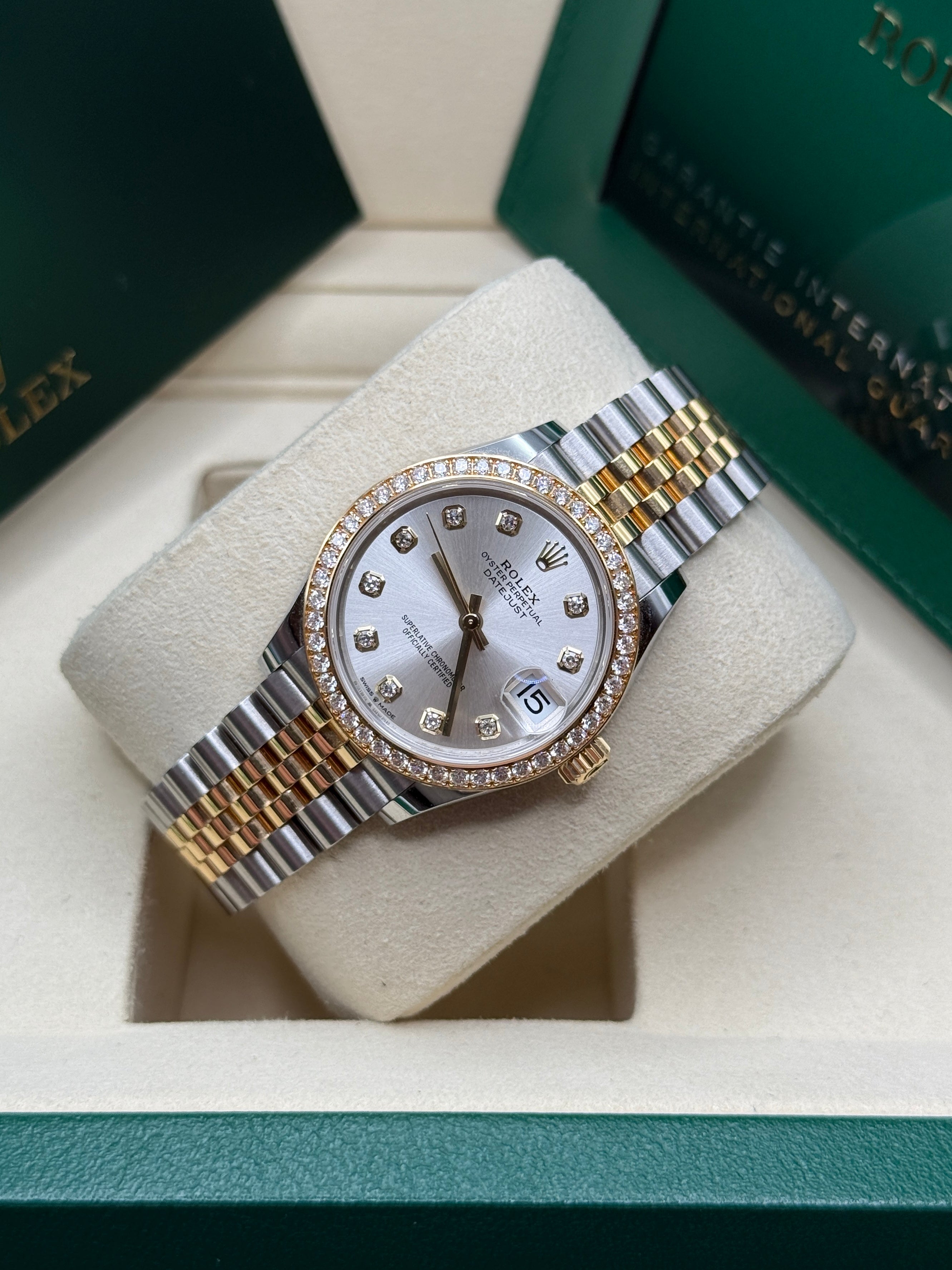 Datejust 31 Yellow Gold Two-Tone Silver Diamond Luxury Watch