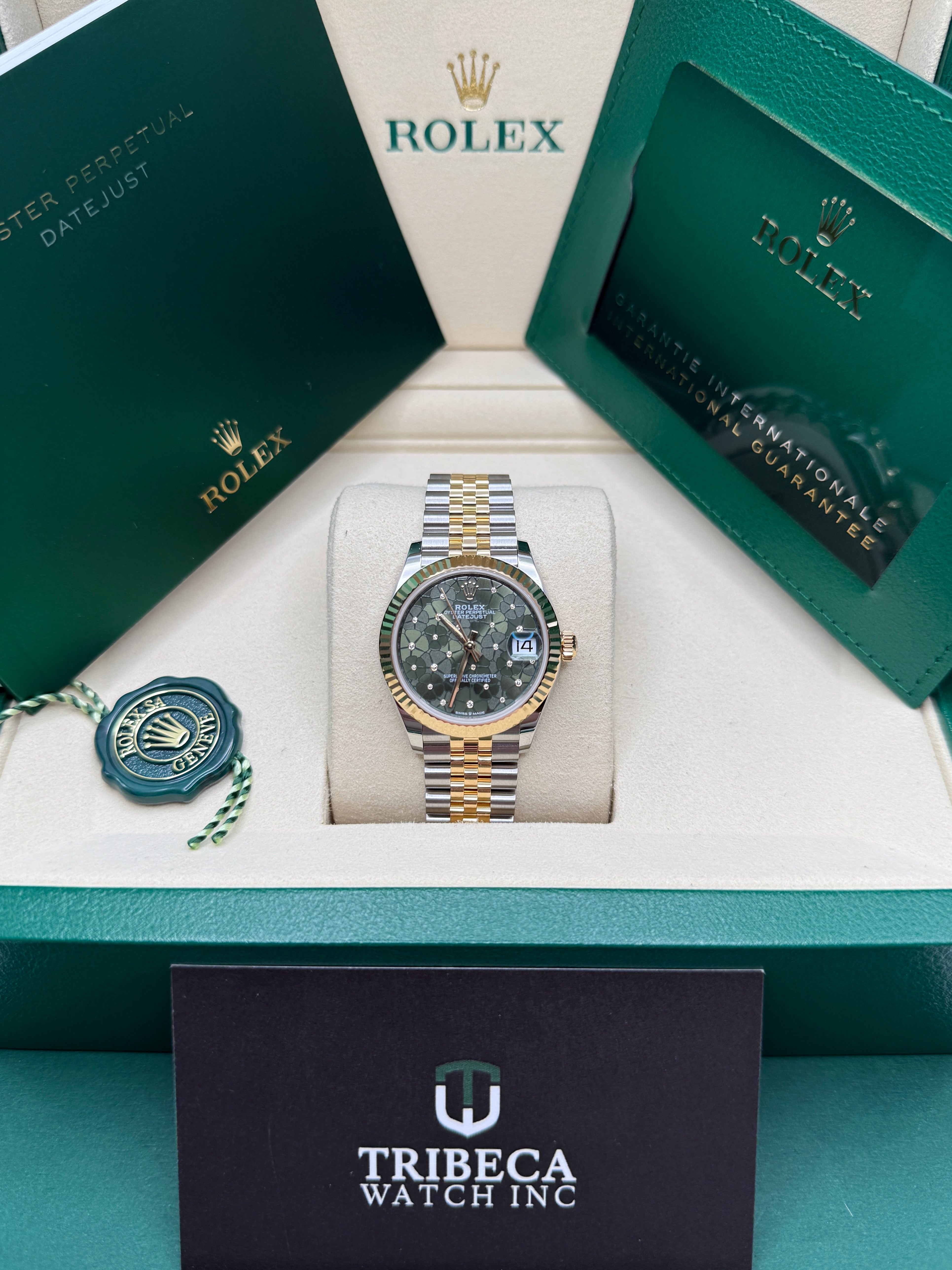 Datejust 31 Yellow Gold Two-Tone Olive Green Floral-Motif Diamond Luxury Watch