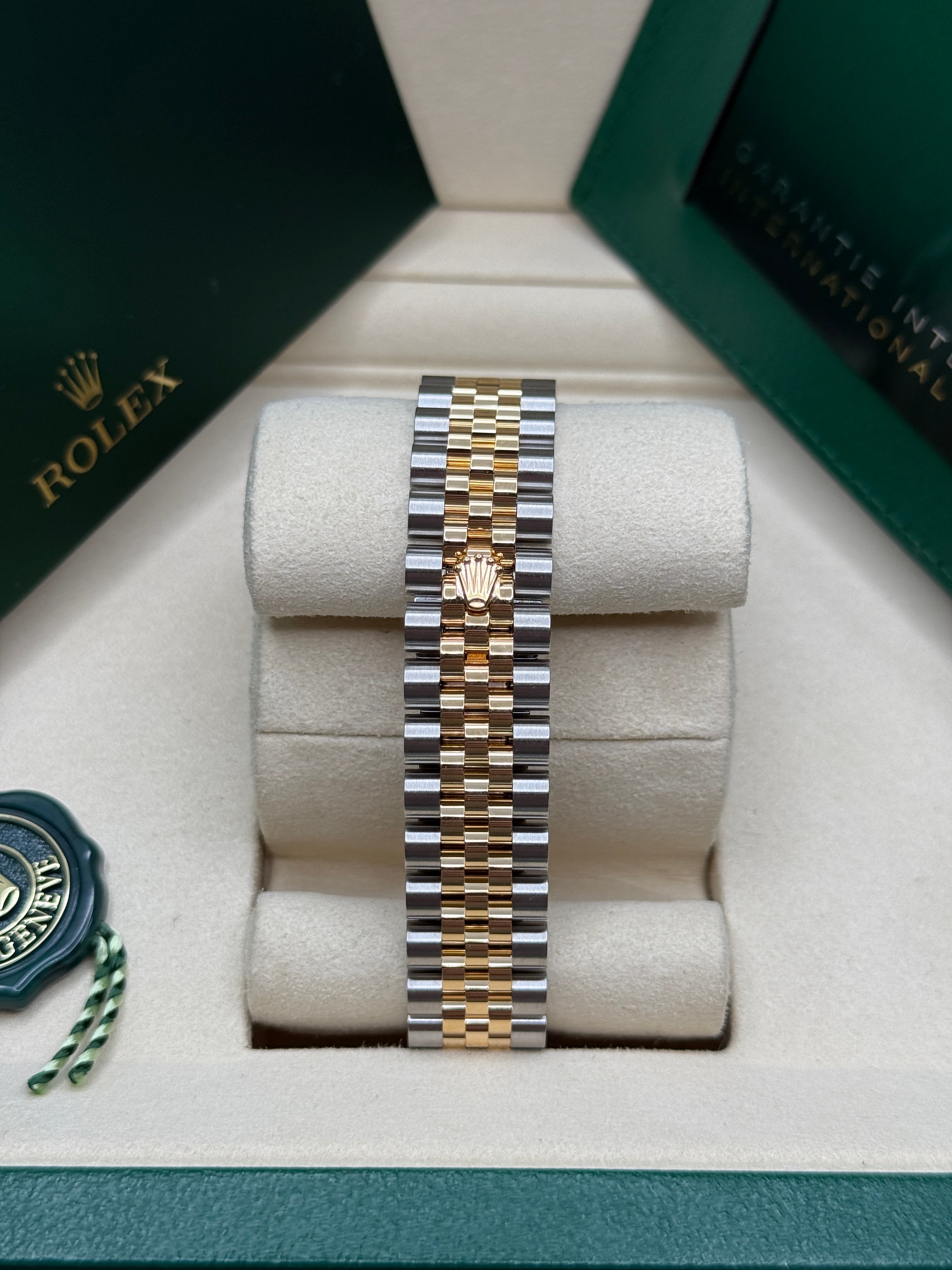 Datejust 31 Yellow Gold Two-Tone Olive Green Floral-Motif Diamond Luxury Watch