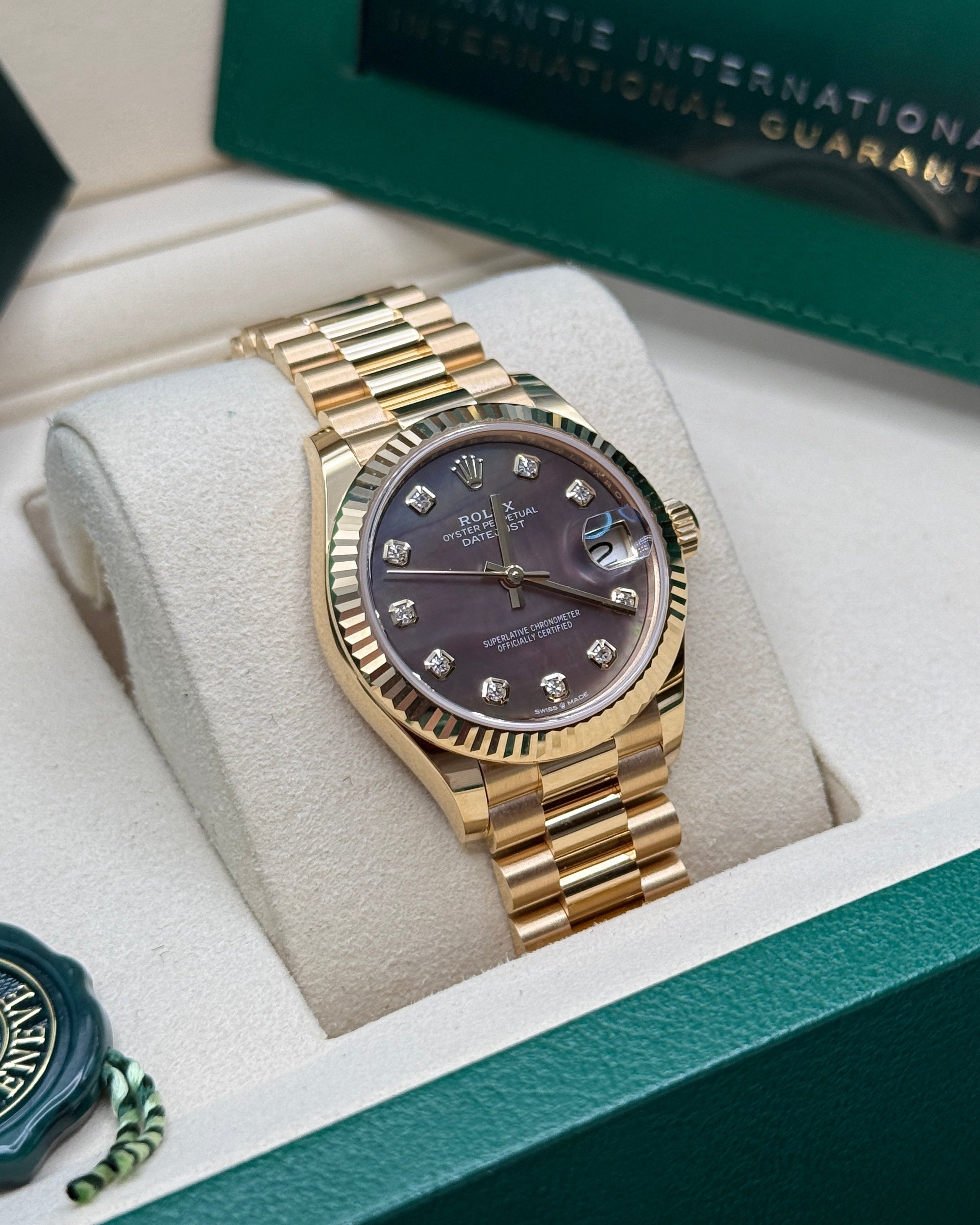 Datejust 31 Yellow Gold Black Mother of Pearl Diamond Luxury Watch
