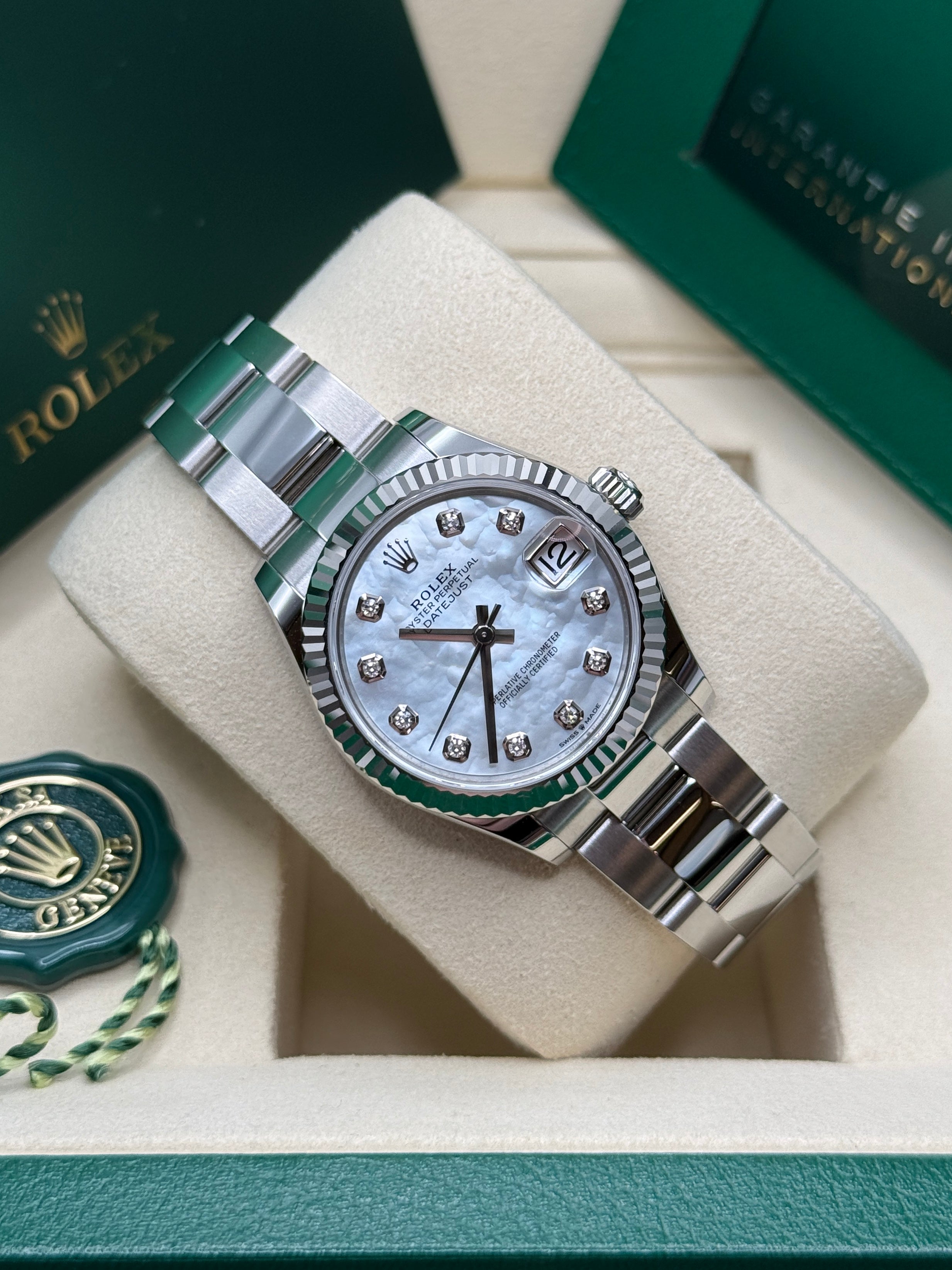 Datejust 31 Mother of Pearl Diamond Luxury Watch