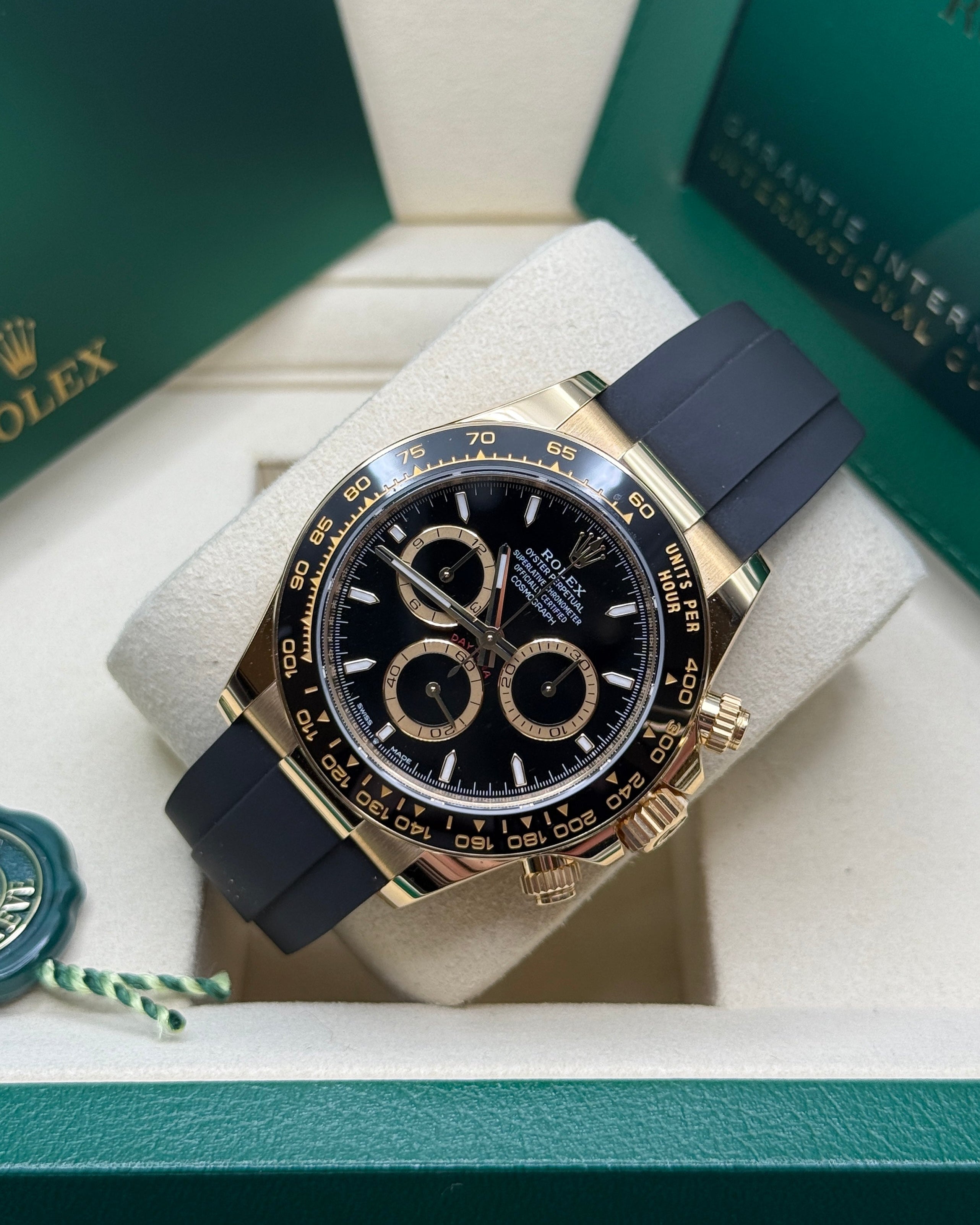 Cosmograph Daytona Oysterflex Black Luxury Watch