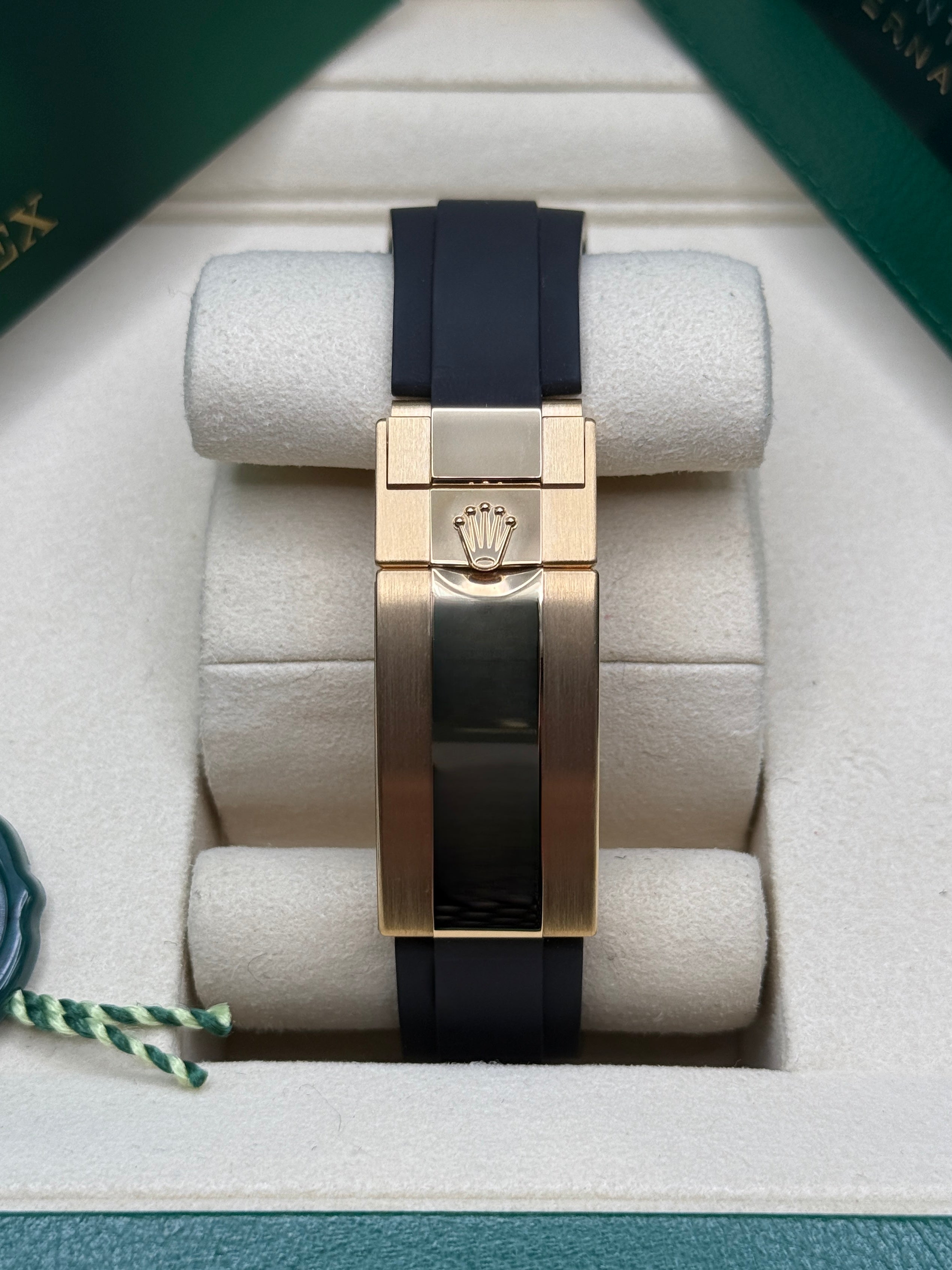 Cosmograph Daytona Oysterflex Black Luxury Watch