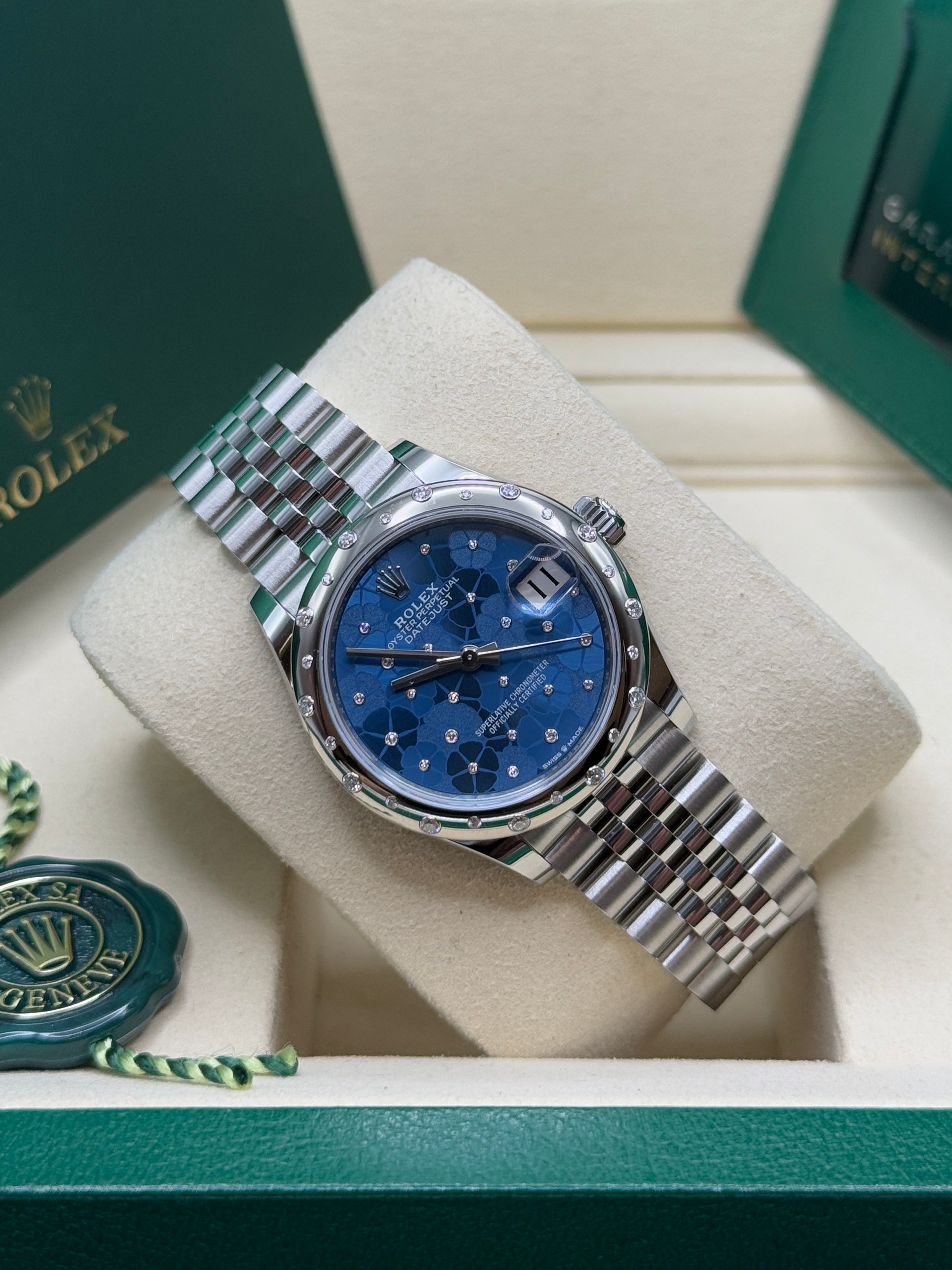 Datejust 31 Azzurro Blue Floral-Motif Diamond Luxury Watch