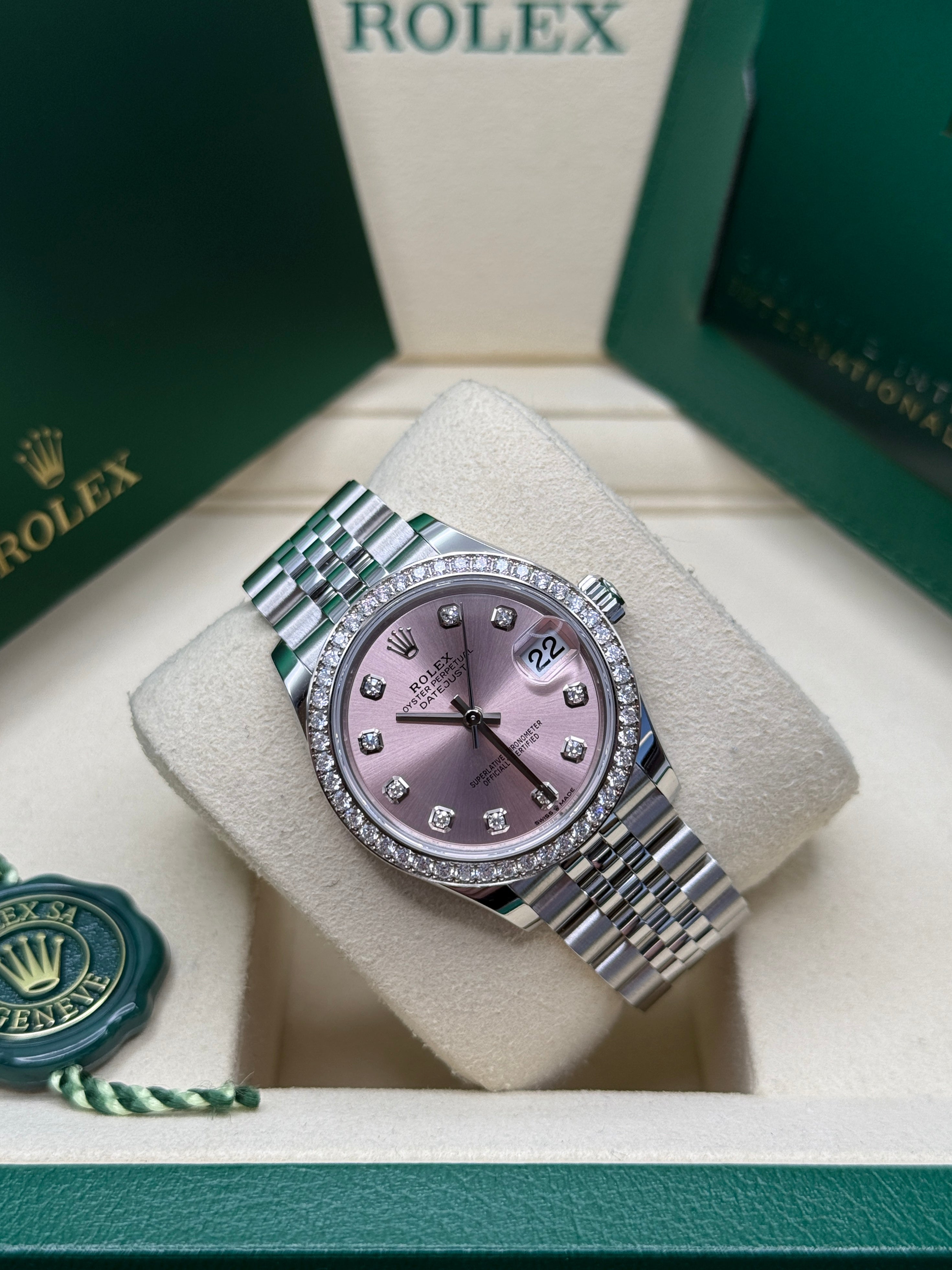 Datejust 31 Pink Diamond Luxury Watch