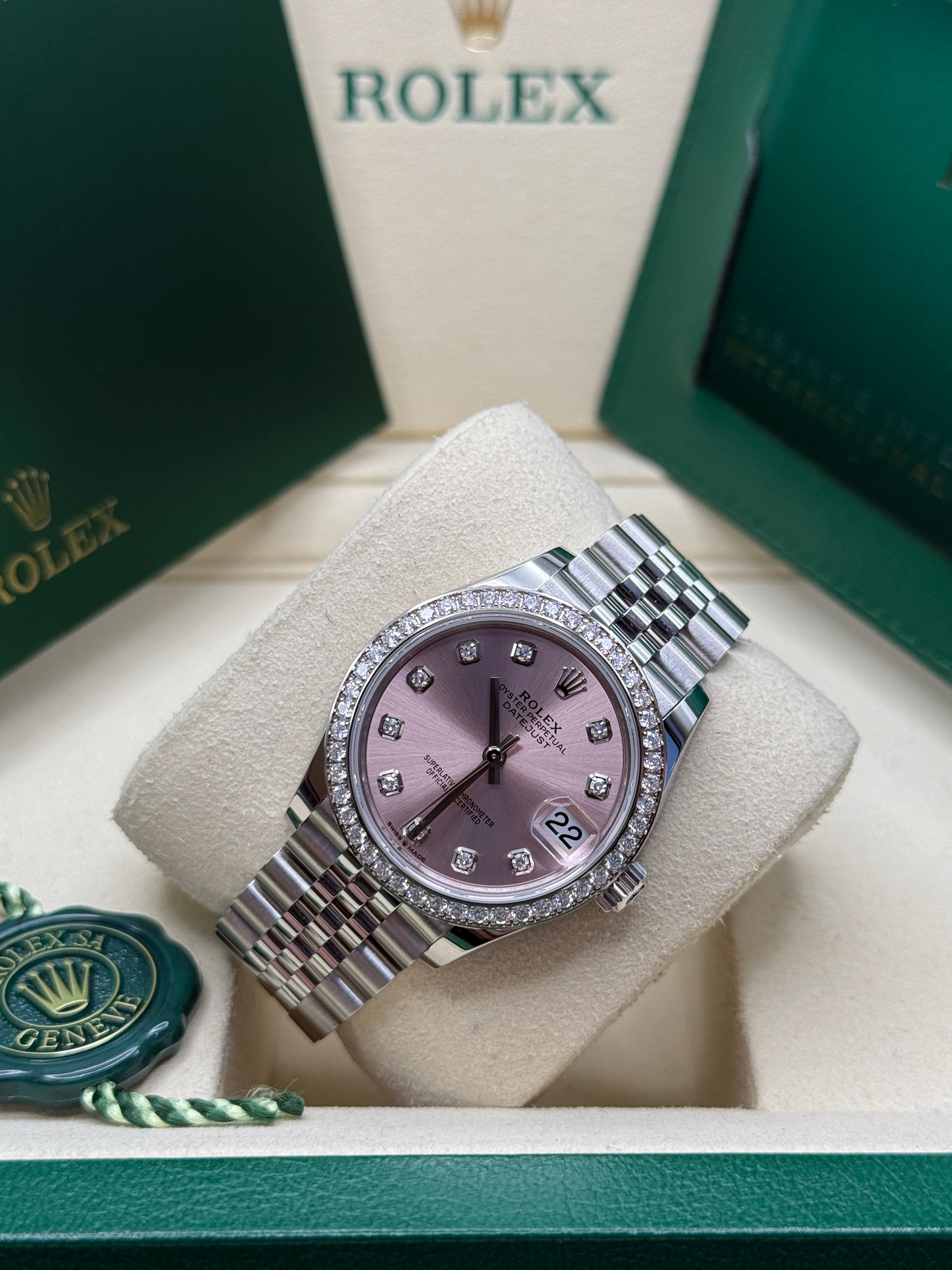 Datejust 31 Pink Diamond Luxury Watch