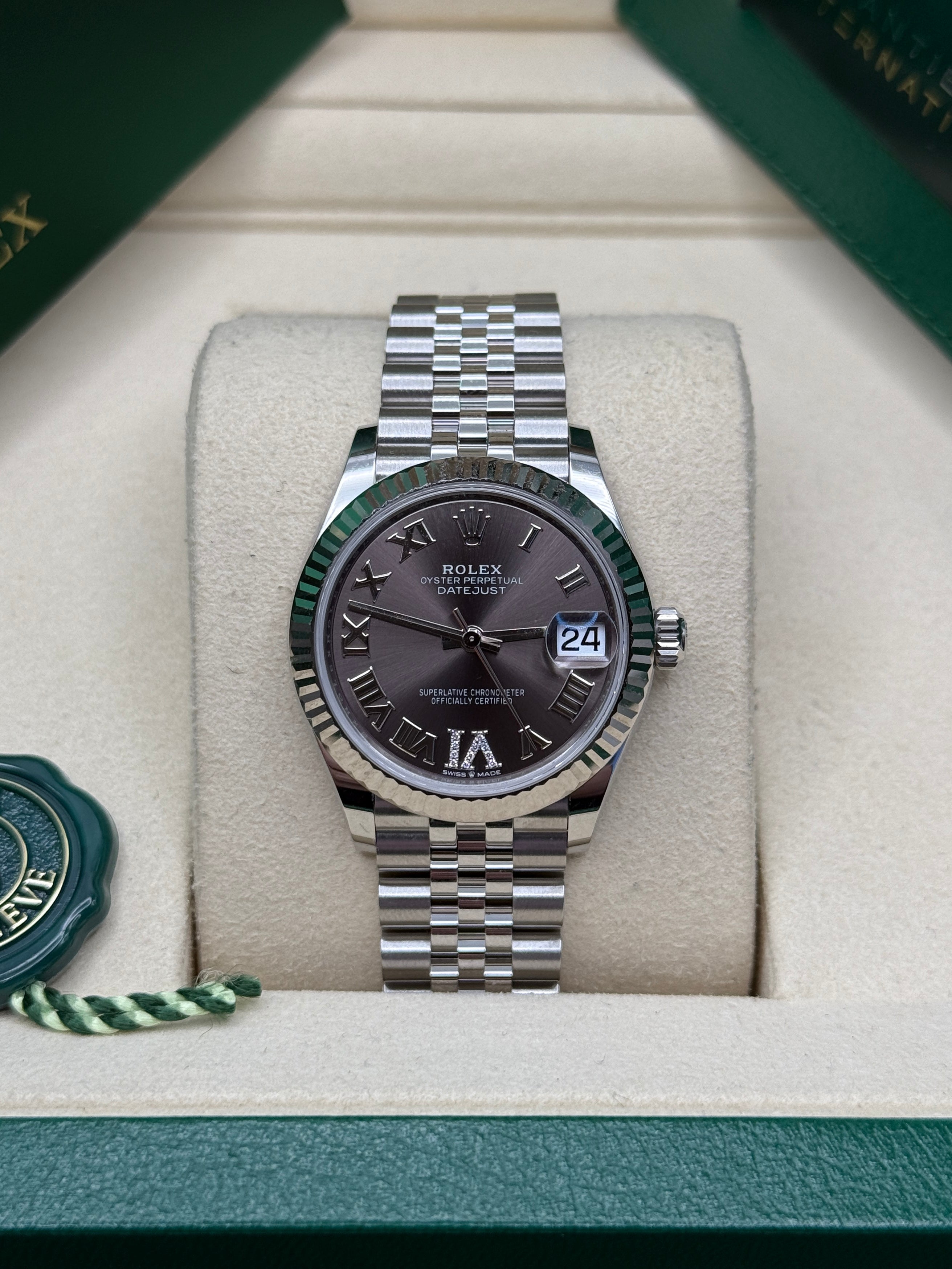 Datejust 31 Dark Grey Roman Diamond Luxury Watch