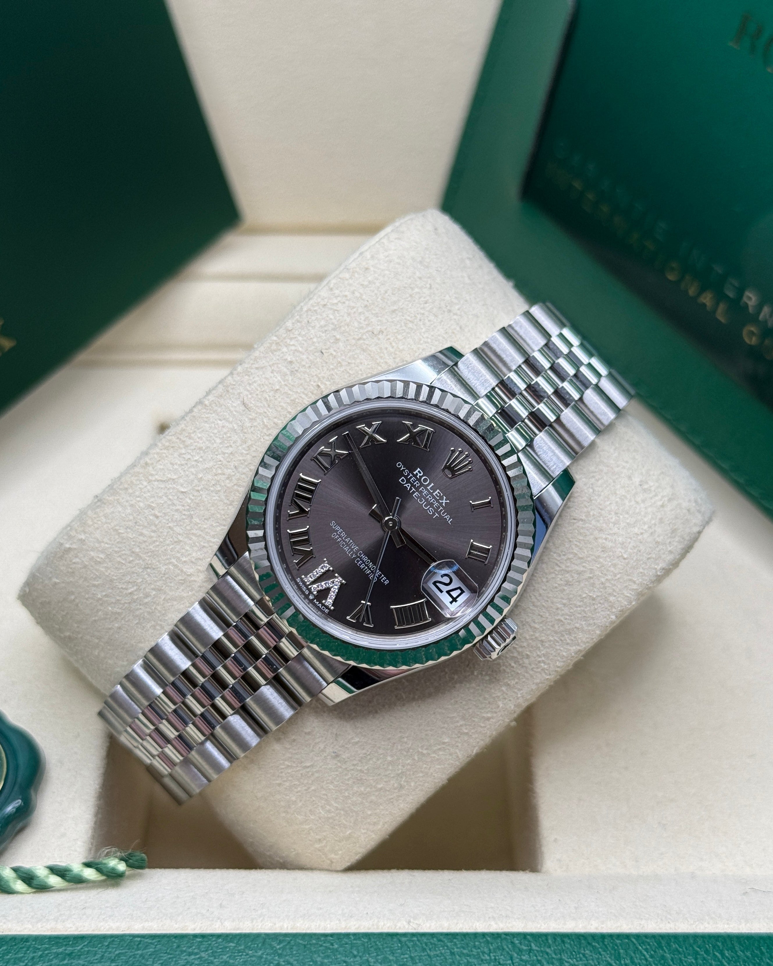 Datejust 31 Dark Grey Roman Diamond Luxury Watch