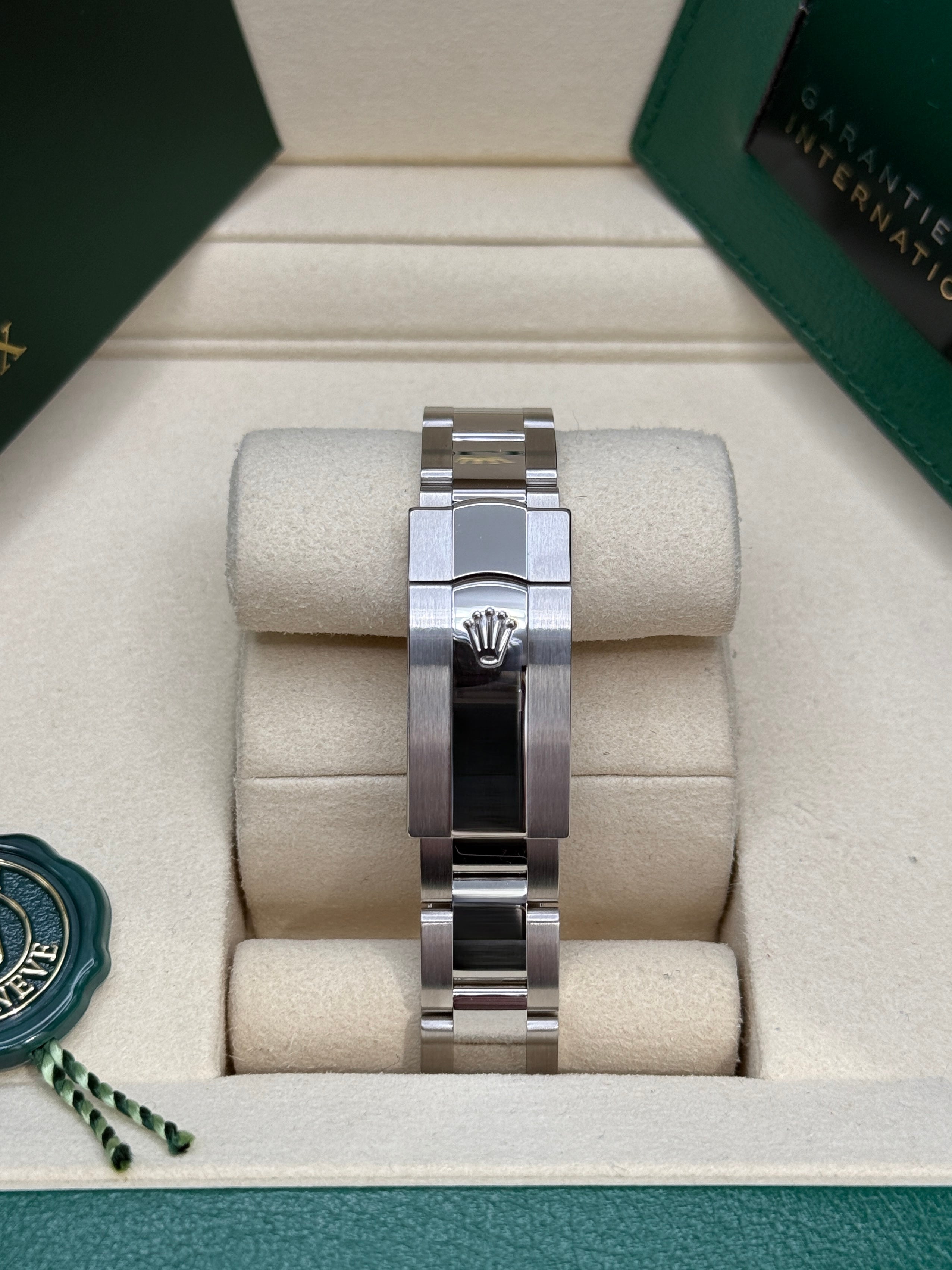 Datejust 31 Pink Roman Diamond Luxury Watch