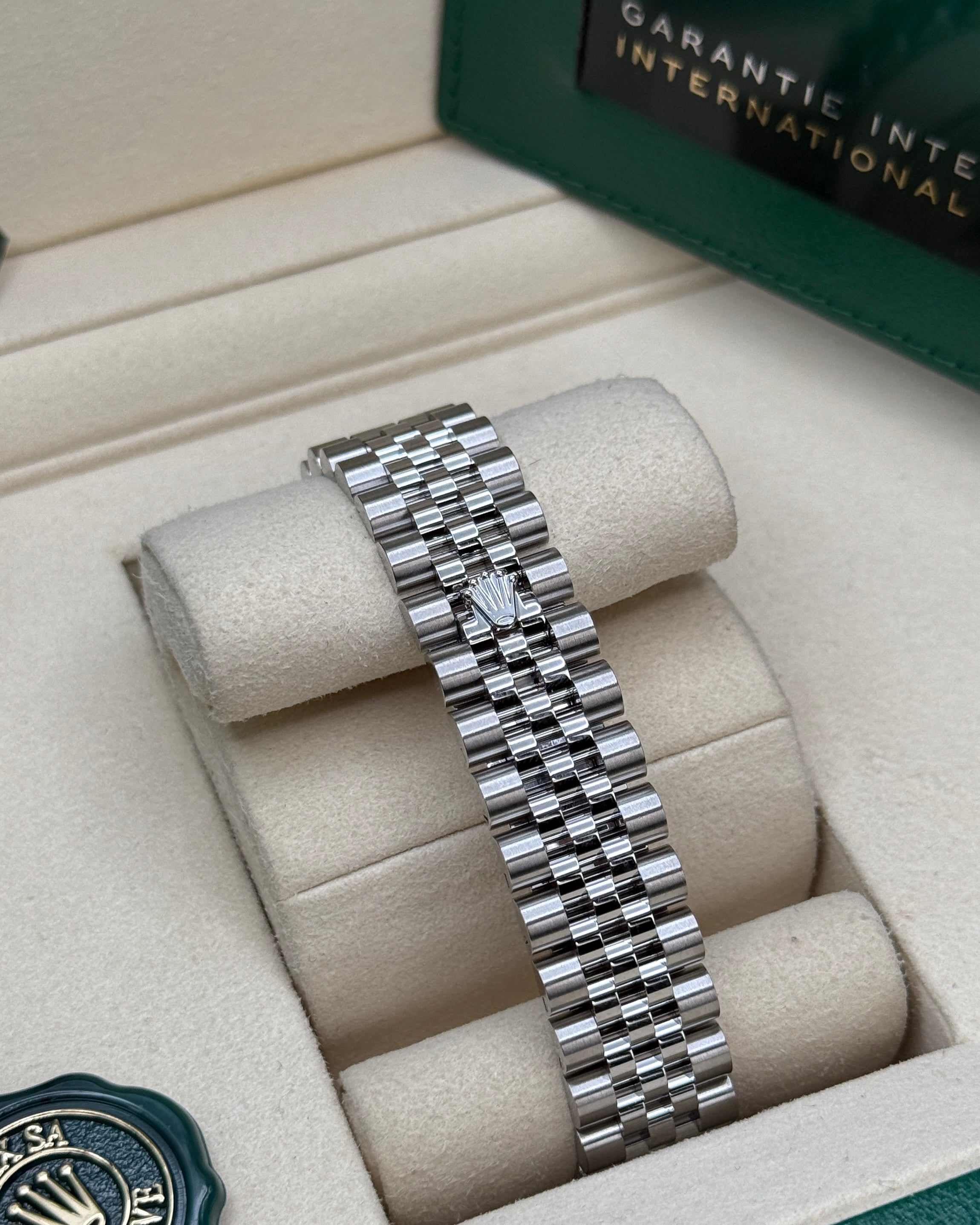 Datejust 31 Midnight Blue Roman Luxury Watch