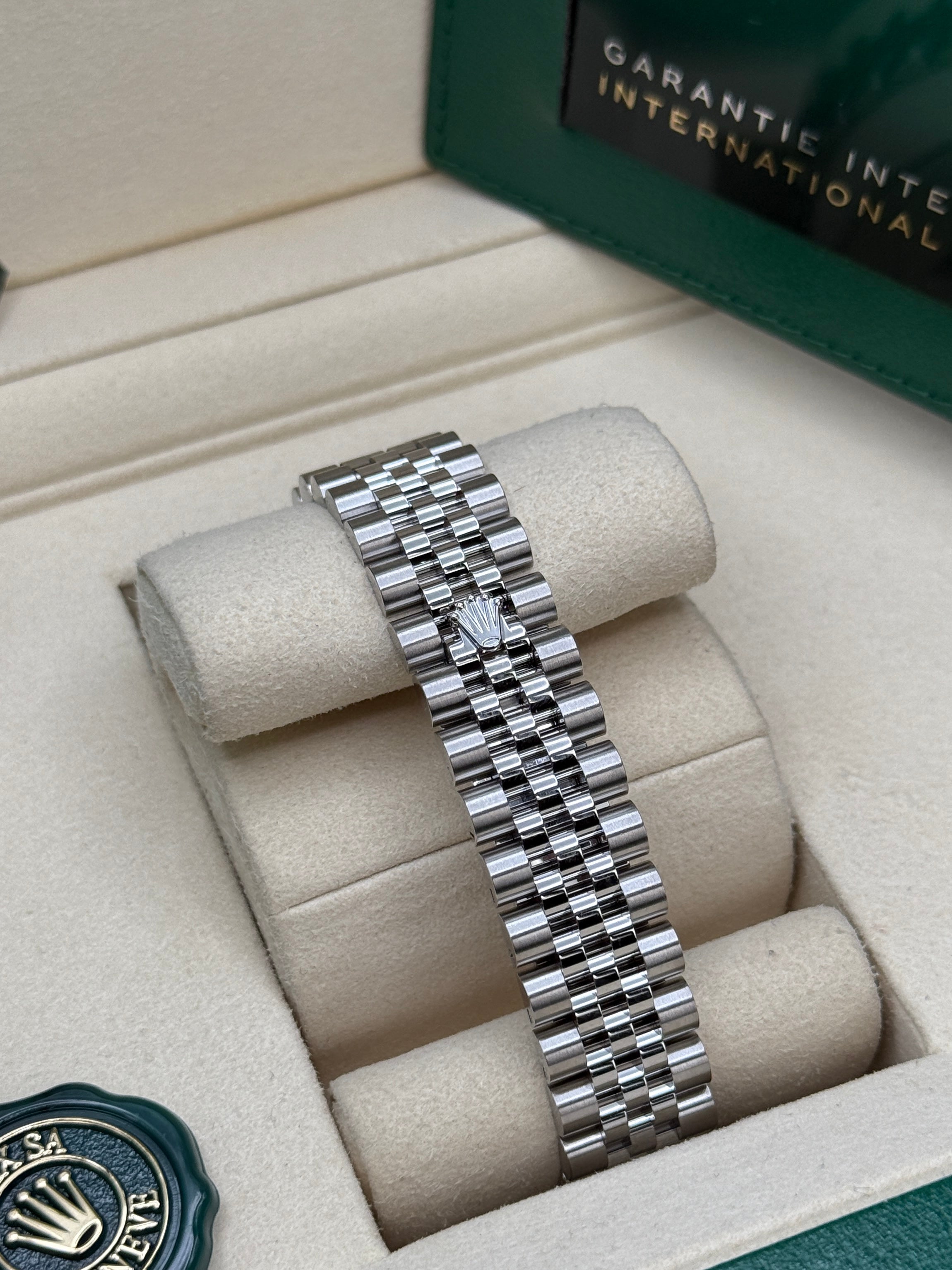 Datejust 31 Midnight Blue Roman Luxury Watch