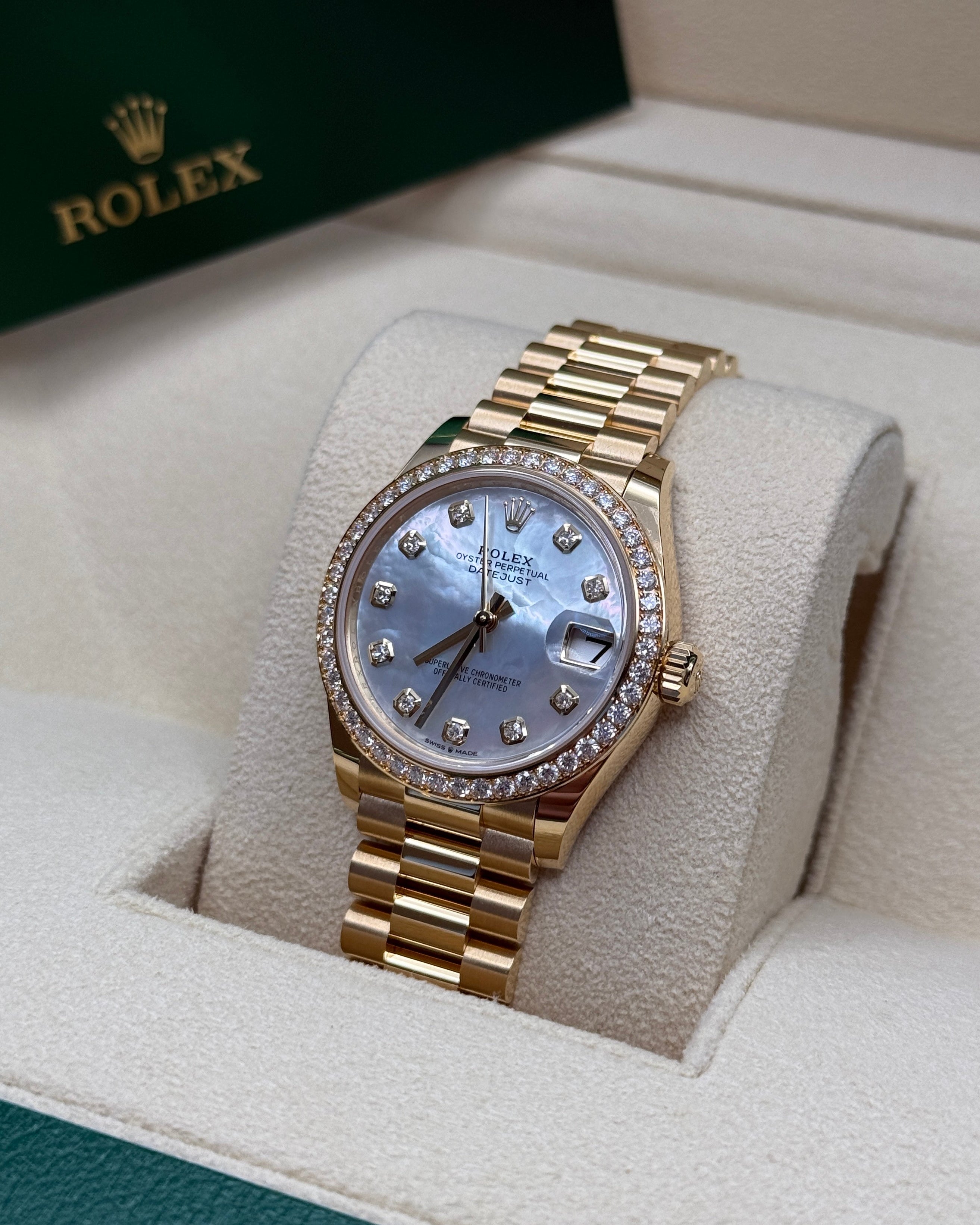 Datejust 31 Yellow Gold Mother of Pearl Diamond Luxury Watch