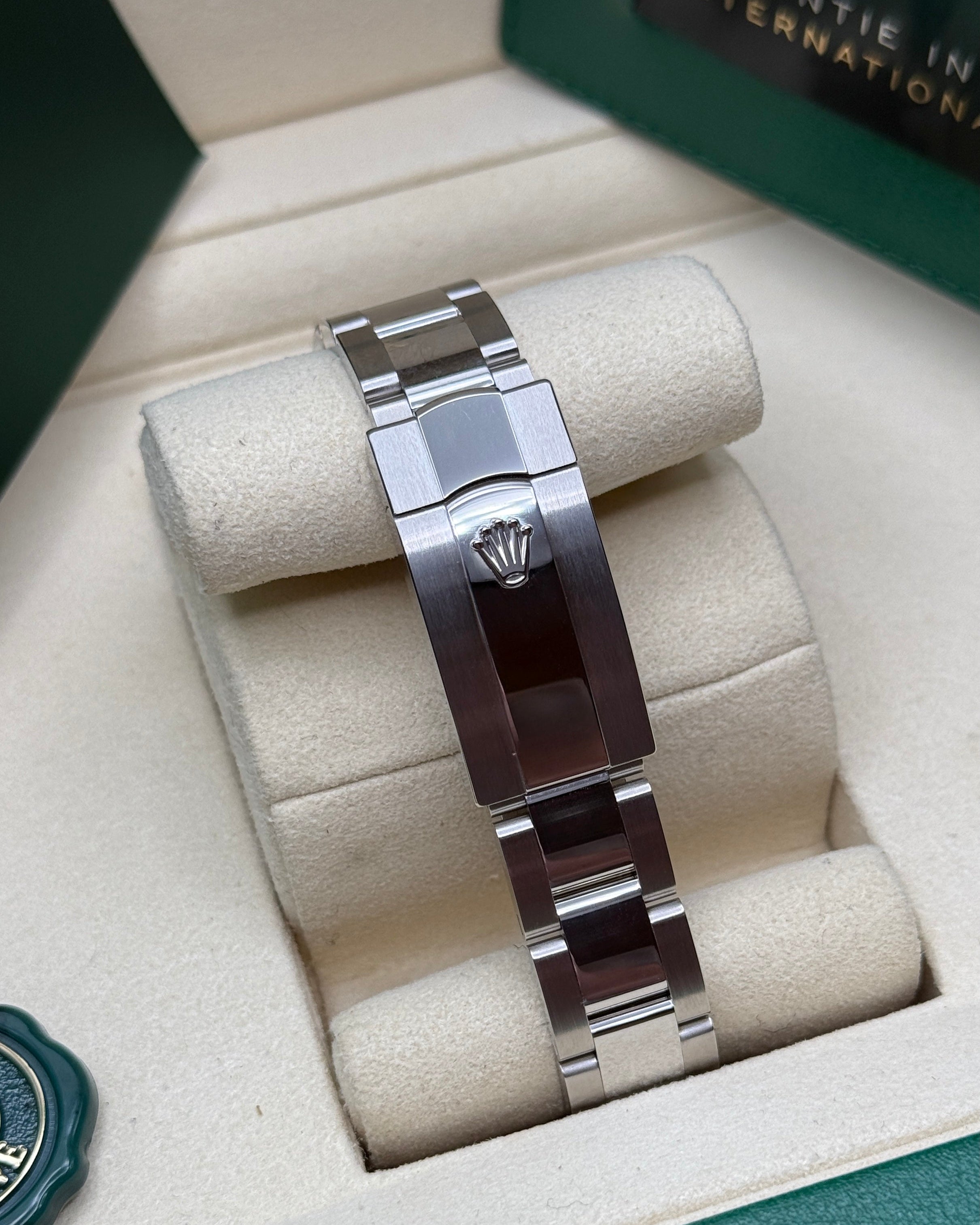 Datejust 31 Dark Grey Roman Diamond Luxury Watch