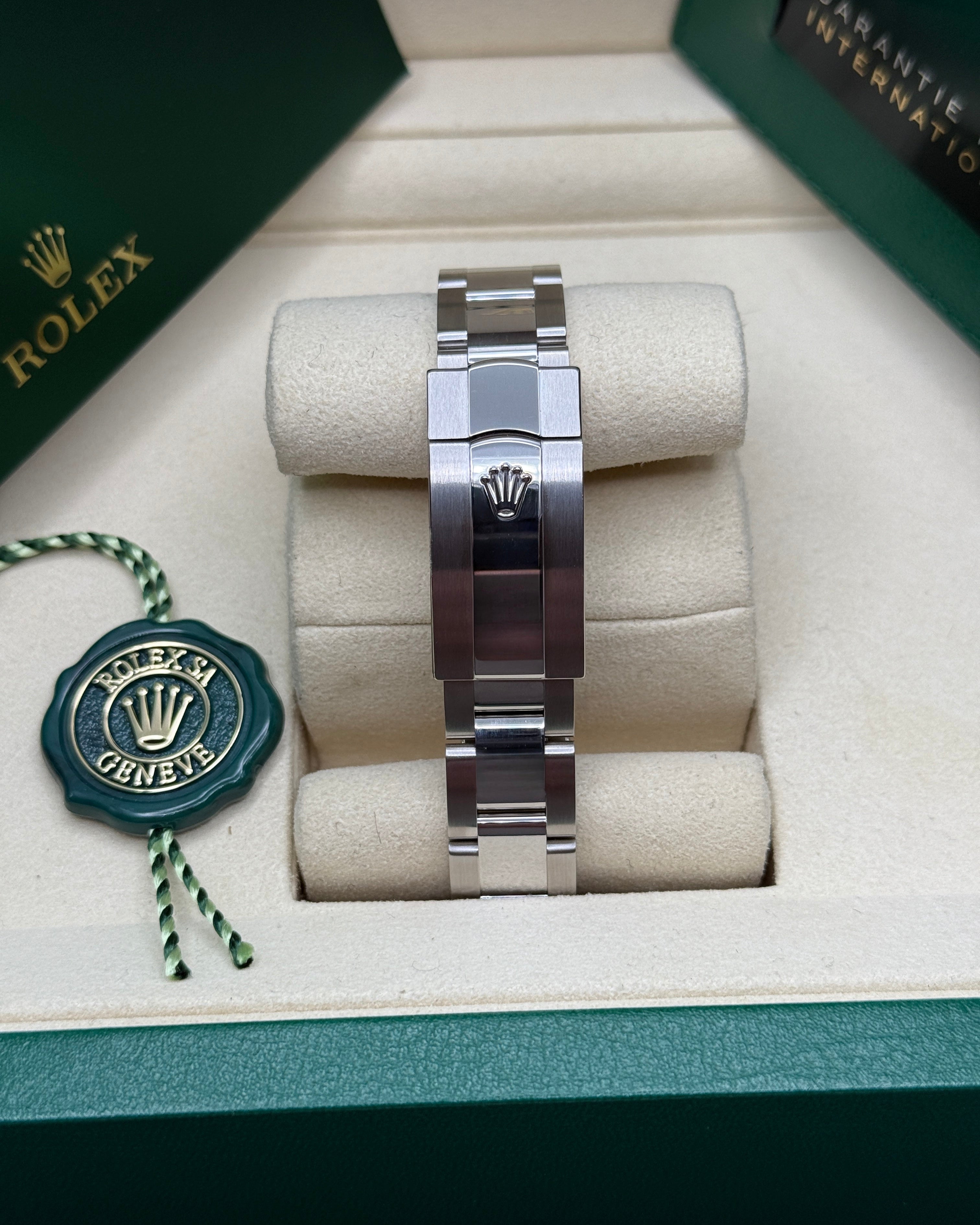 Datejust 31 Pink Diamond Luxury Watch