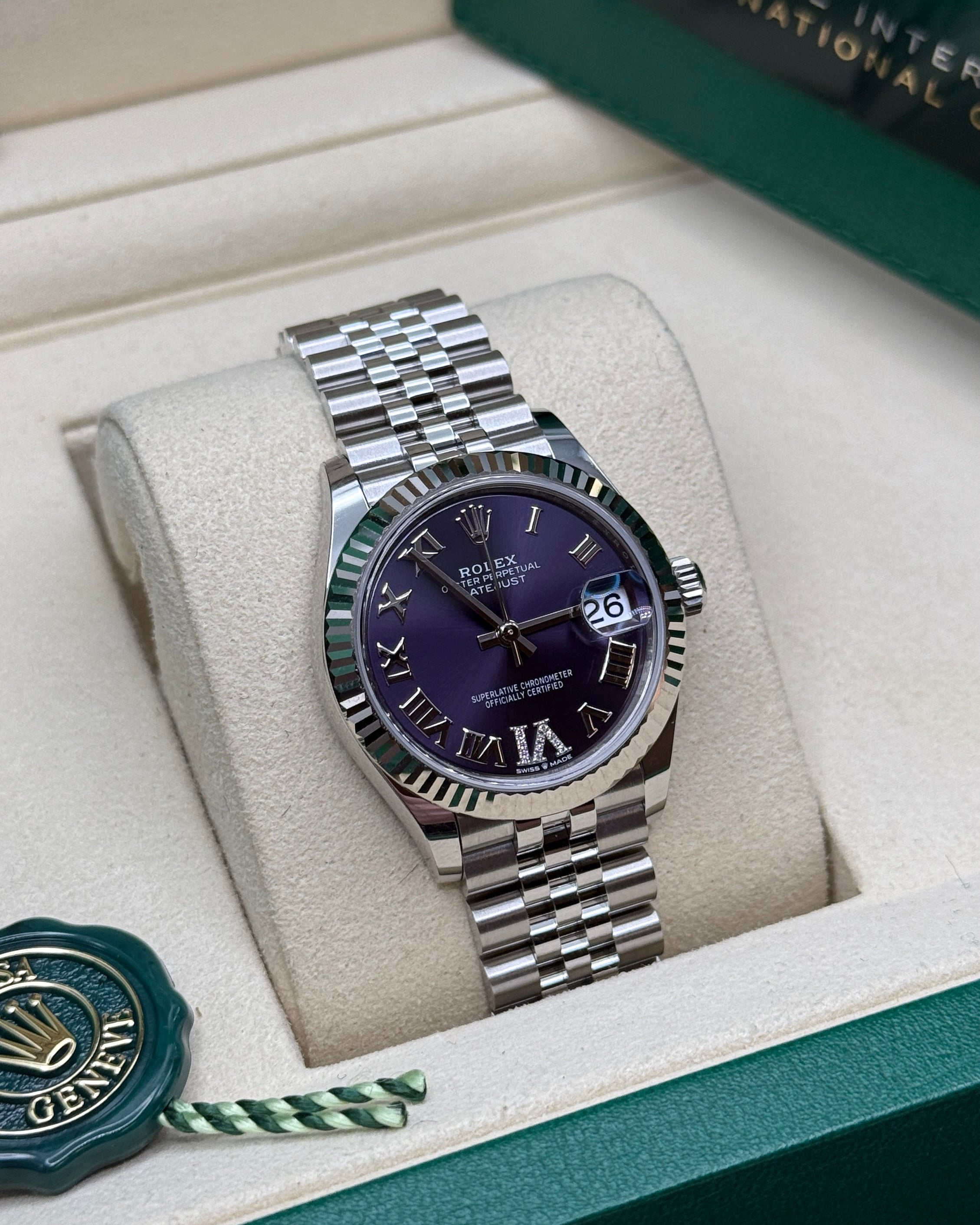 Datejust 31 Aubergine Roman Diamond Luxury Watch