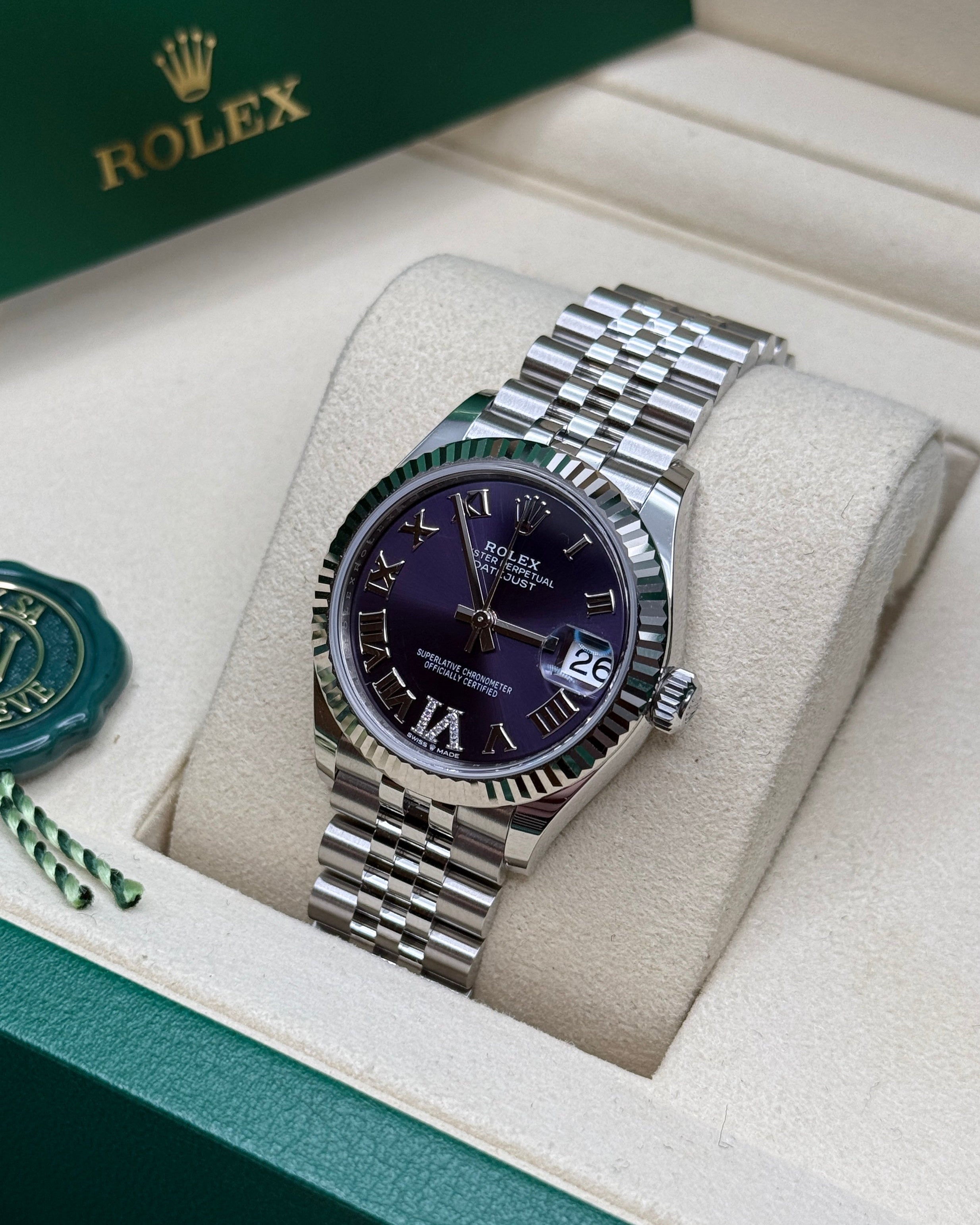 Datejust 31 Aubergine Roman Diamond Luxury Watch