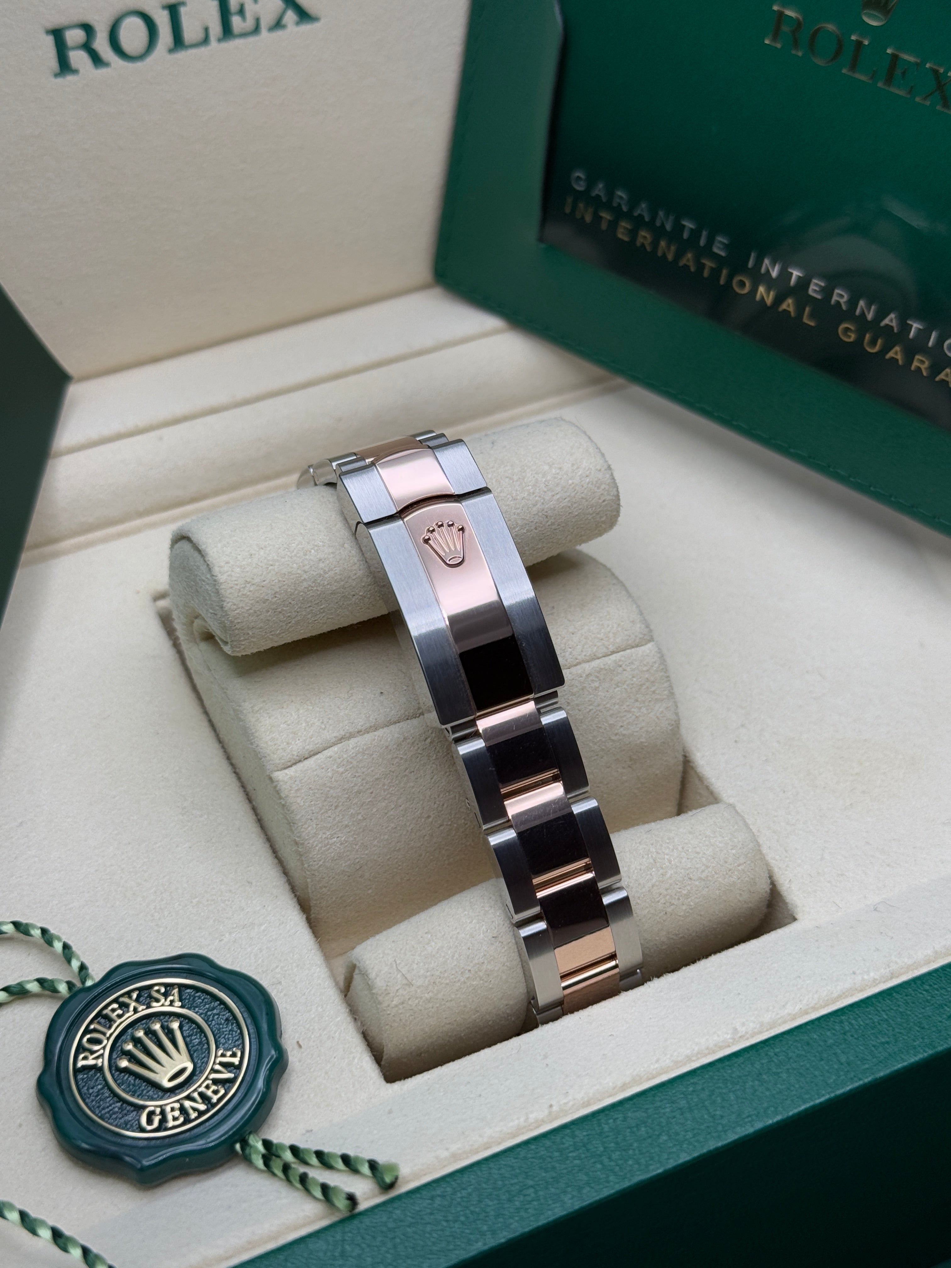 Datejust 31 Everose Gold Two-Tone Silver Diamond Luxury Watch