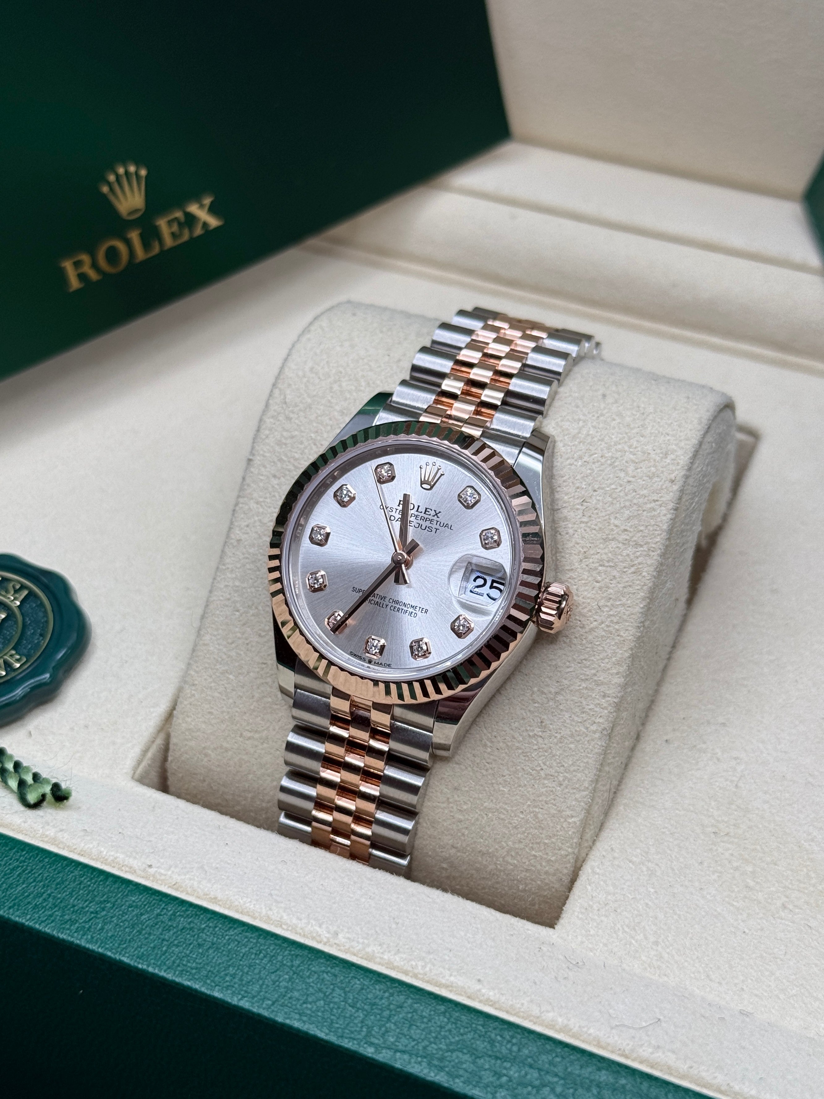 Datejust 31 Everose Gold Two-Tone Silver Diamond Luxury Watch