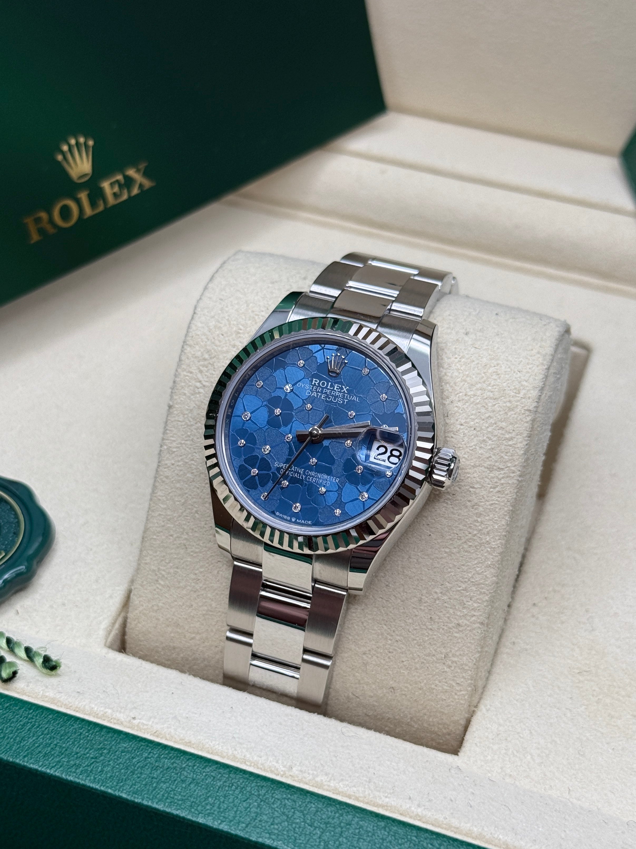 Datejust 31 Azzurro Blue Floral-Motif Diamond Luxury Watch