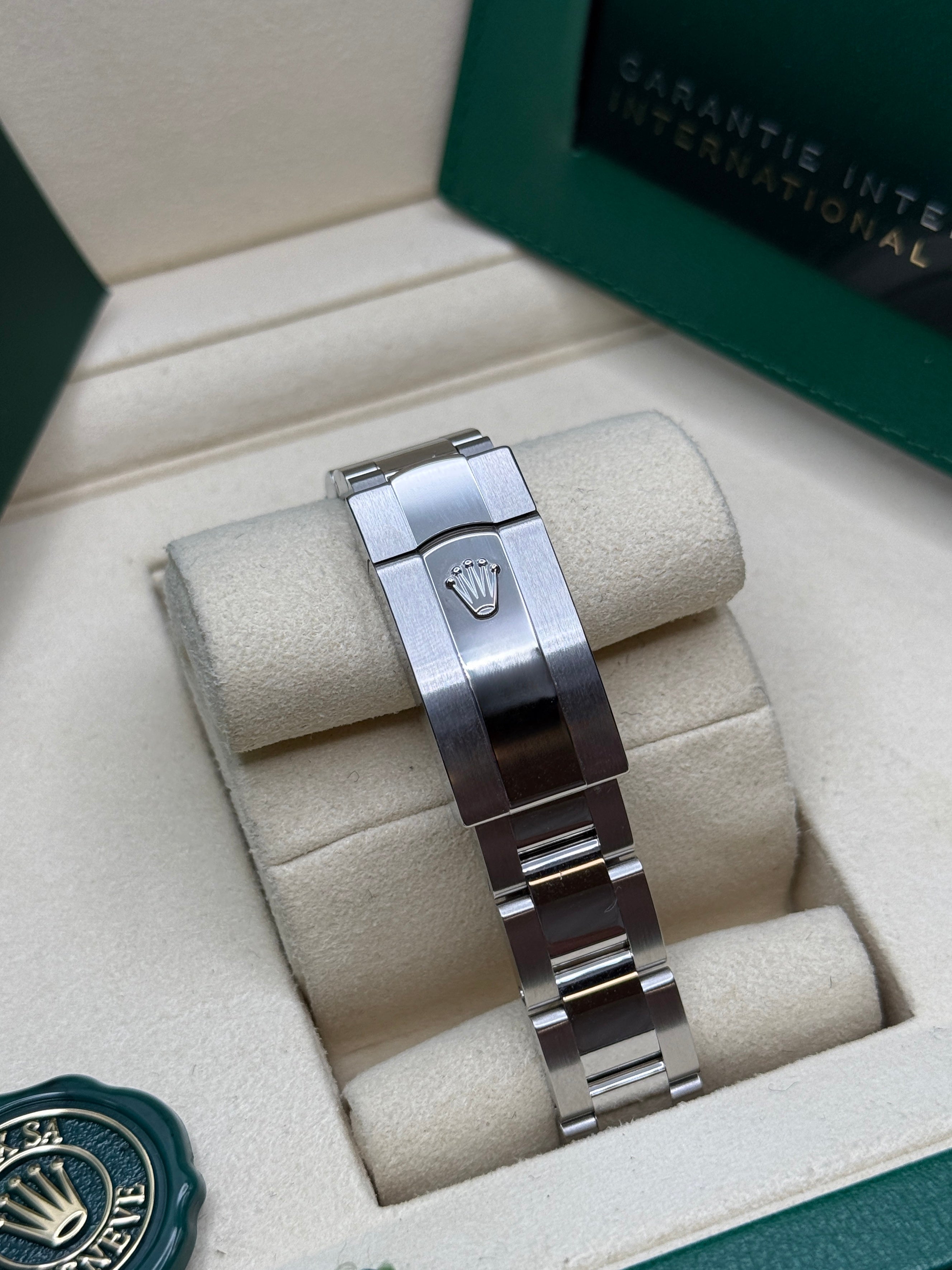 Datejust 31 Azzurro Blue Floral-Motif Diamond Luxury Watch