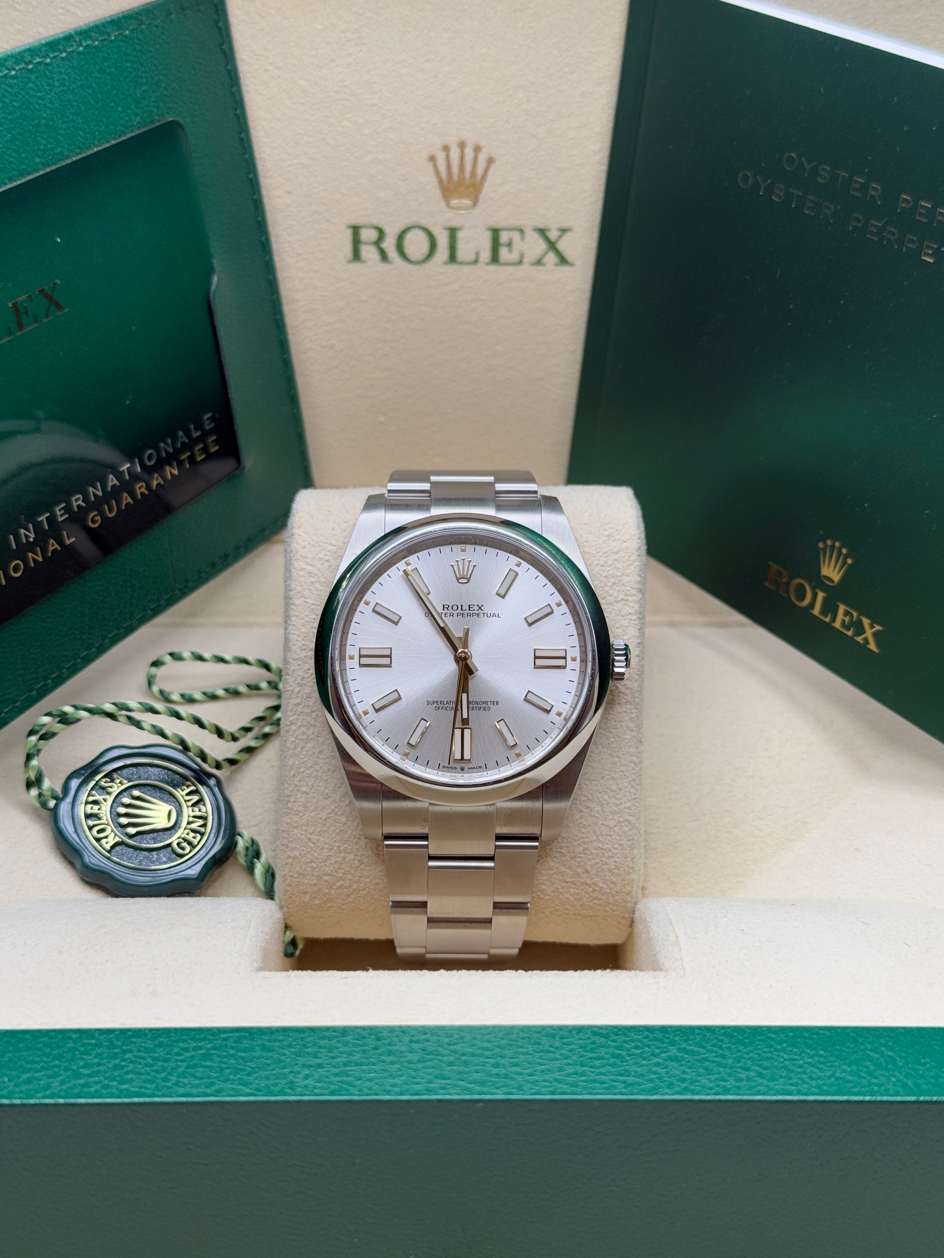 Oyster Perpetual 41 Silver Index – Tribeca Watch Inc Oyster Perpetual 41 Silver Index – Tribeca Watch Inc