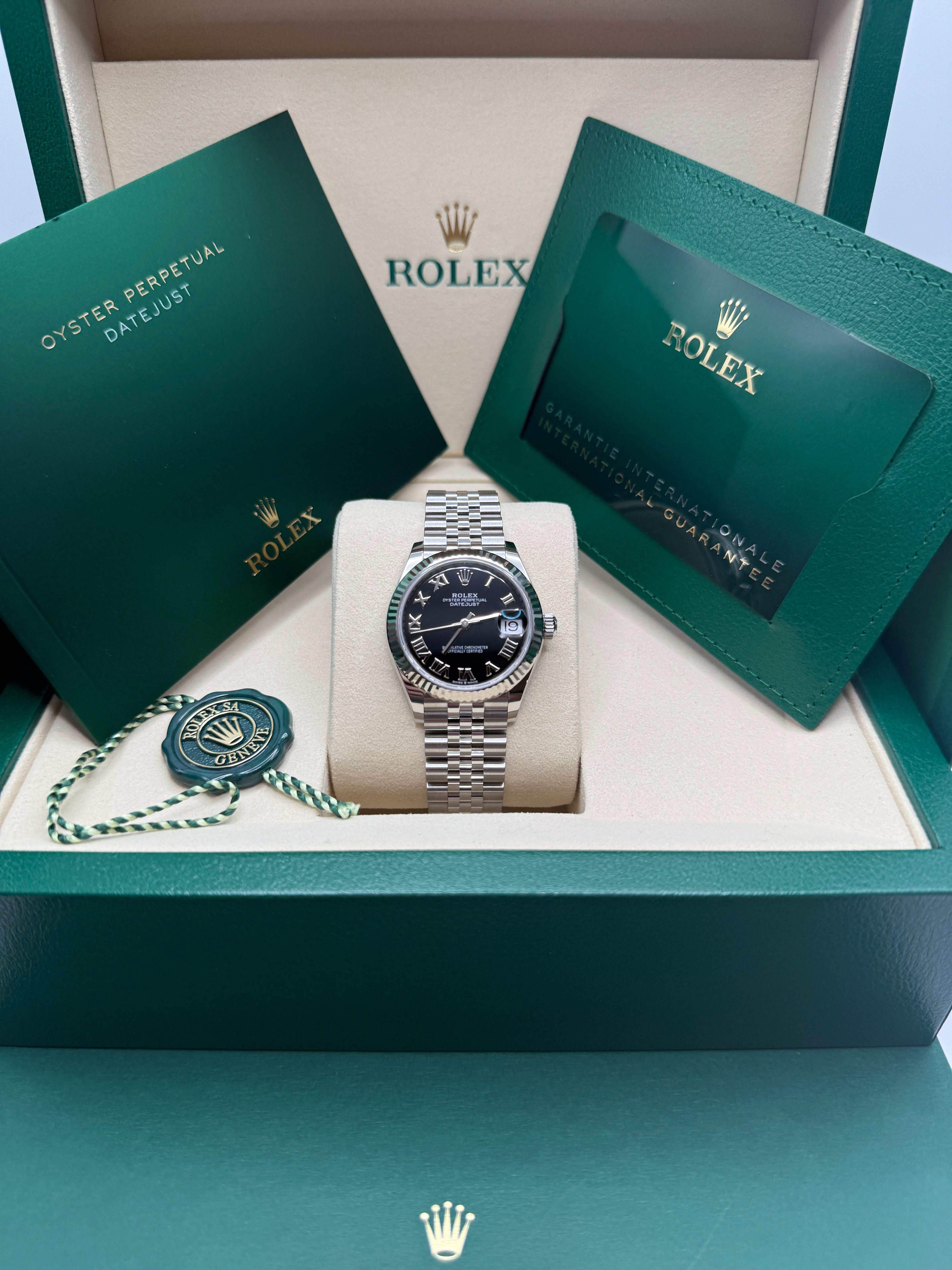 Datejust 31 Black Roman Luxury Watch