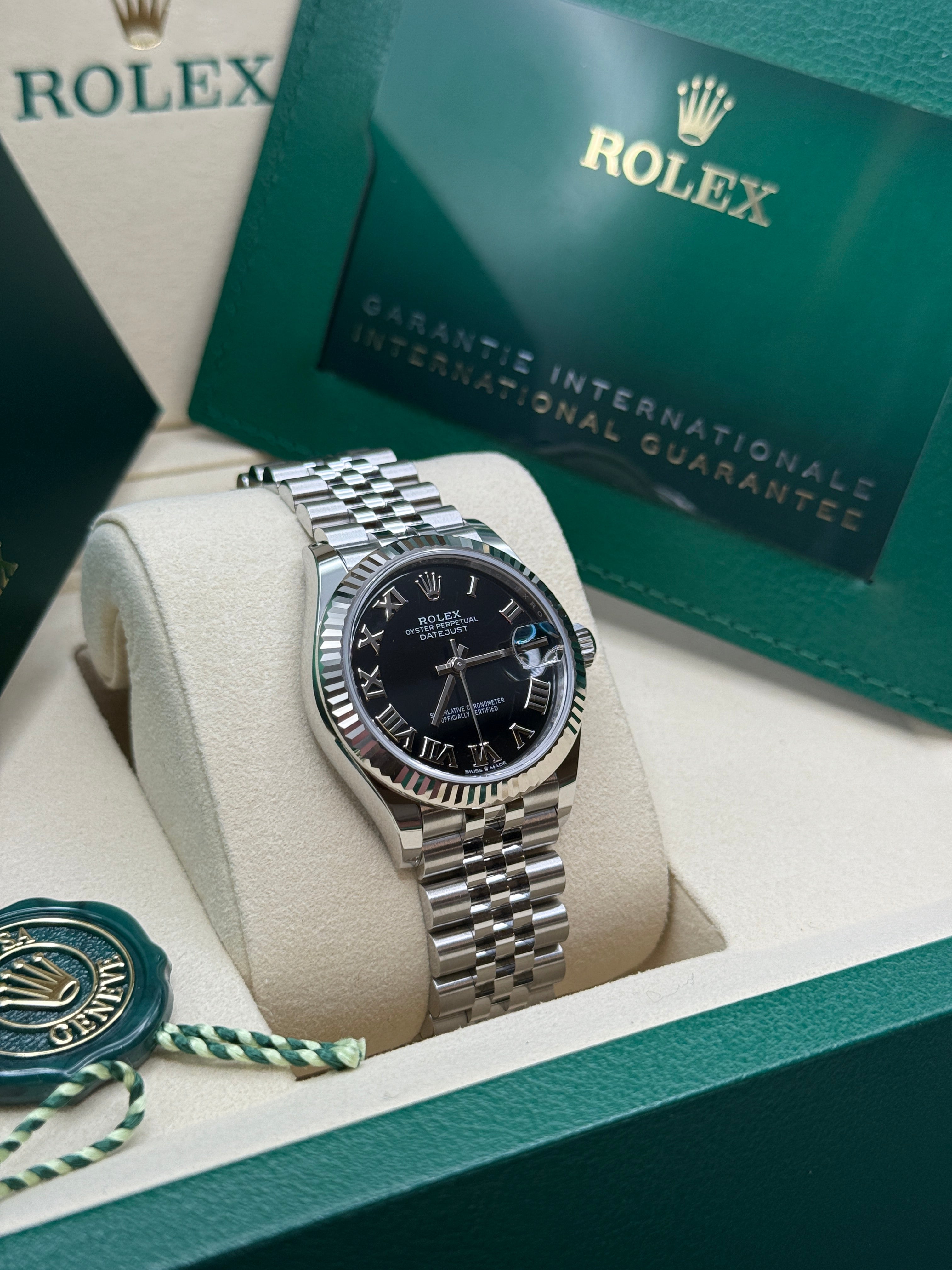 Datejust 31 Black Roman Luxury Watch