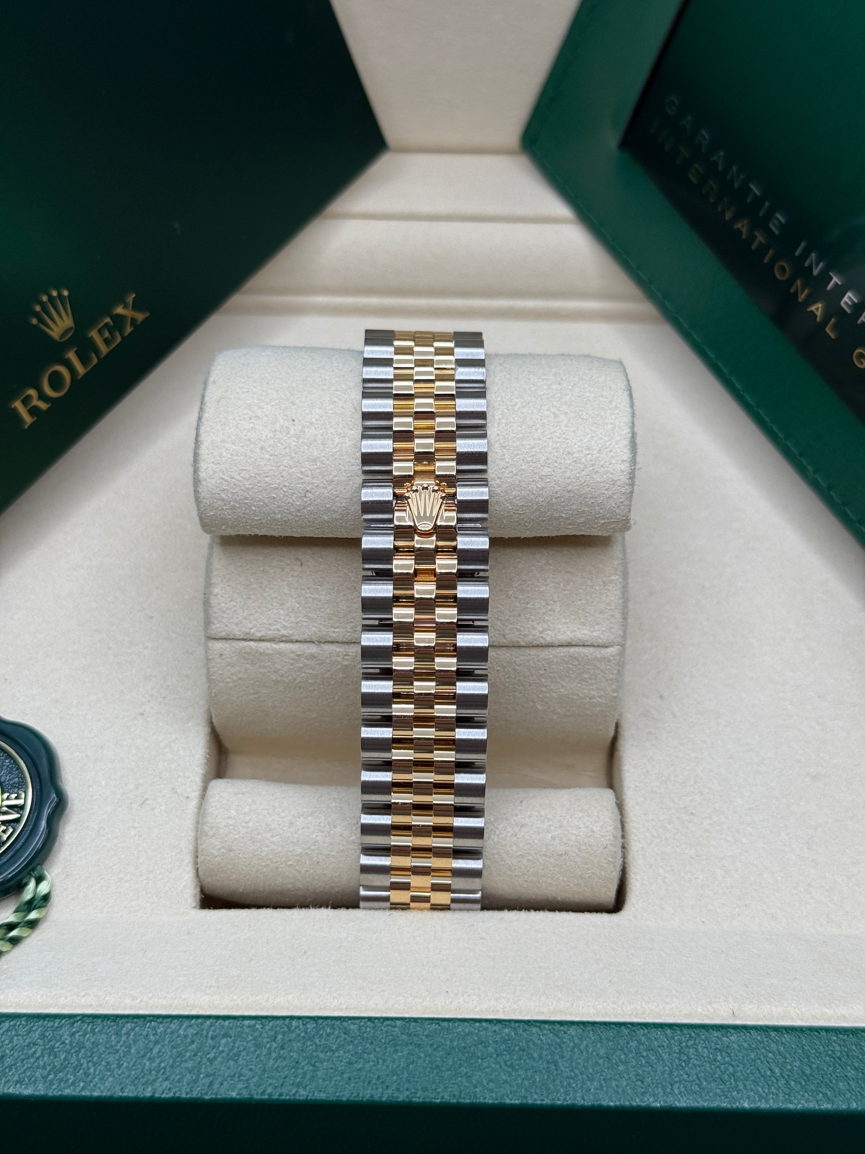 Datejust 31 Yellow Gold Two-Tone Dark Grey Diamond Luxury Watch