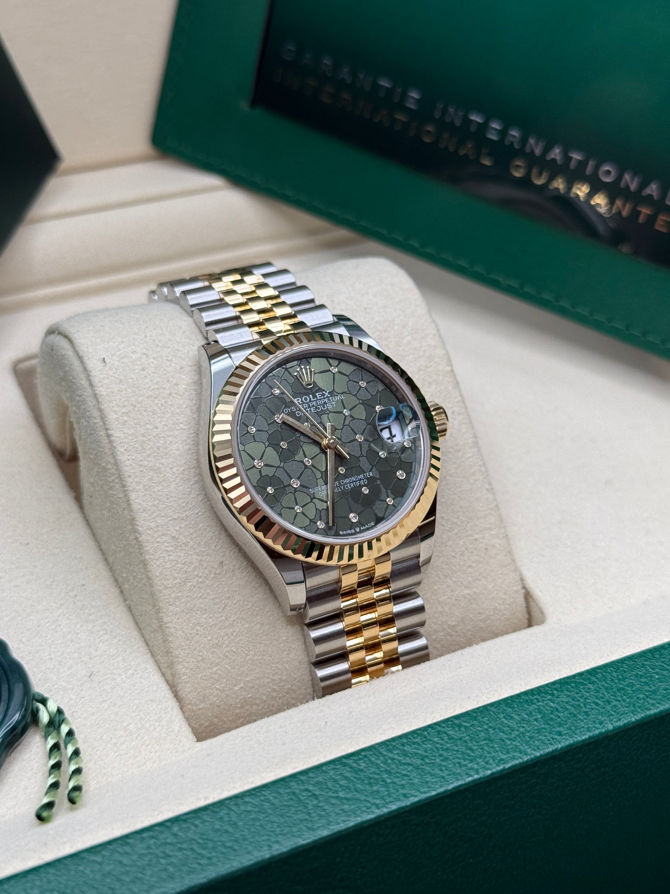 Datejust 31 Yellow Gold Two-Tone Olive Green Floral-Motif Diamond Luxury Watch