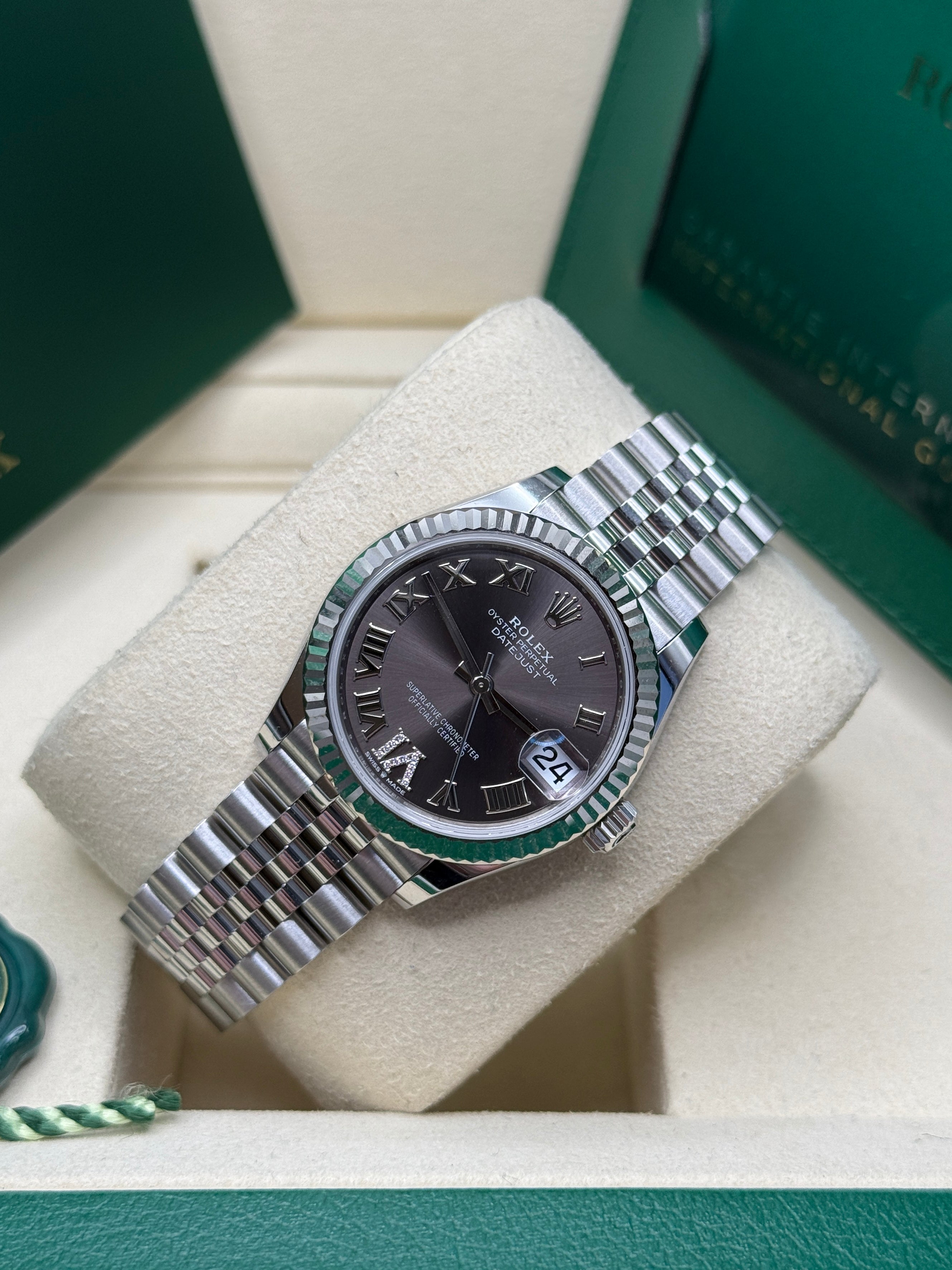 Datejust 31 Dark Grey Roman Diamond Luxury Watch