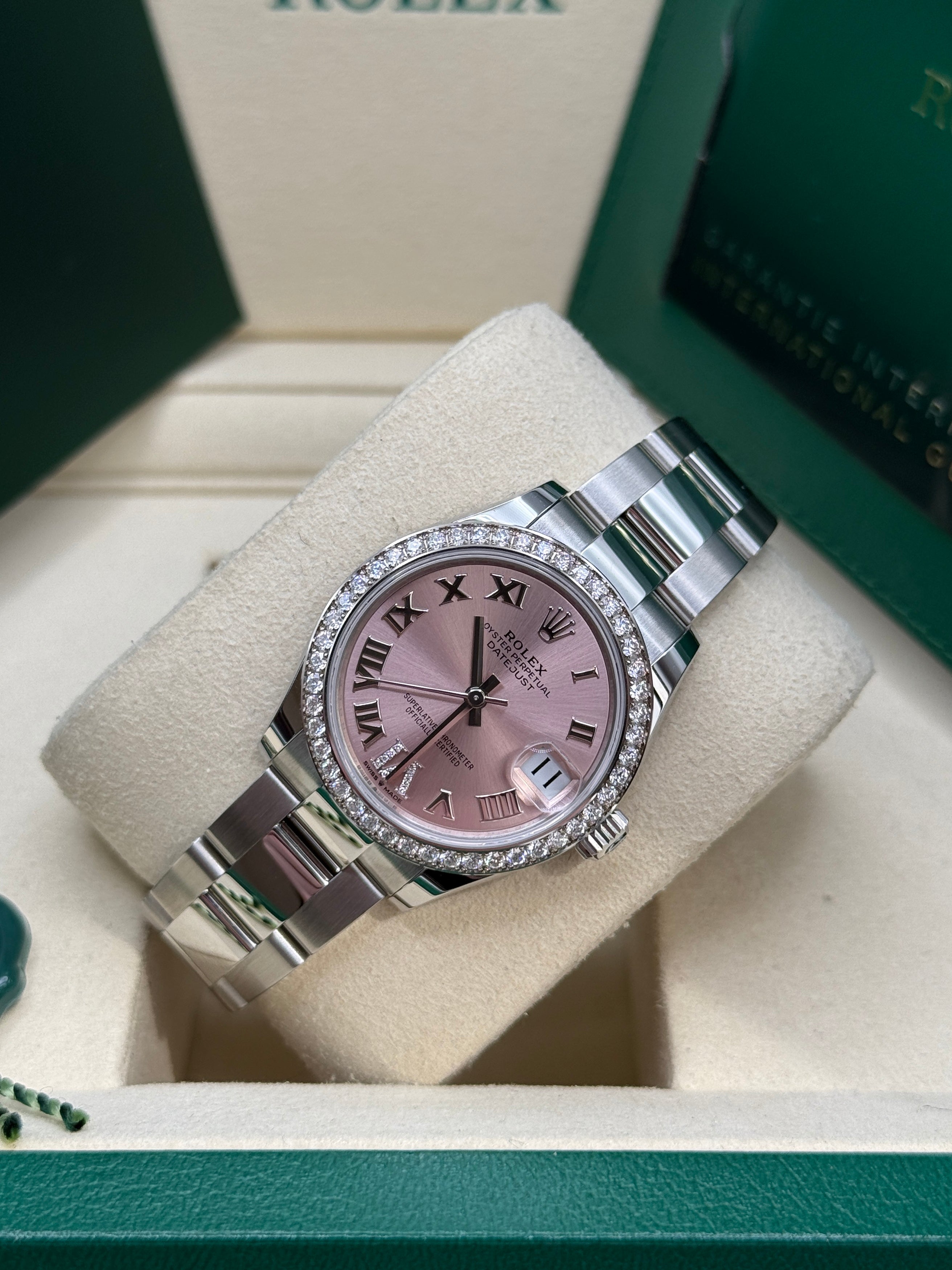 Datejust 31 Pink Roman Diamond Luxury Watch