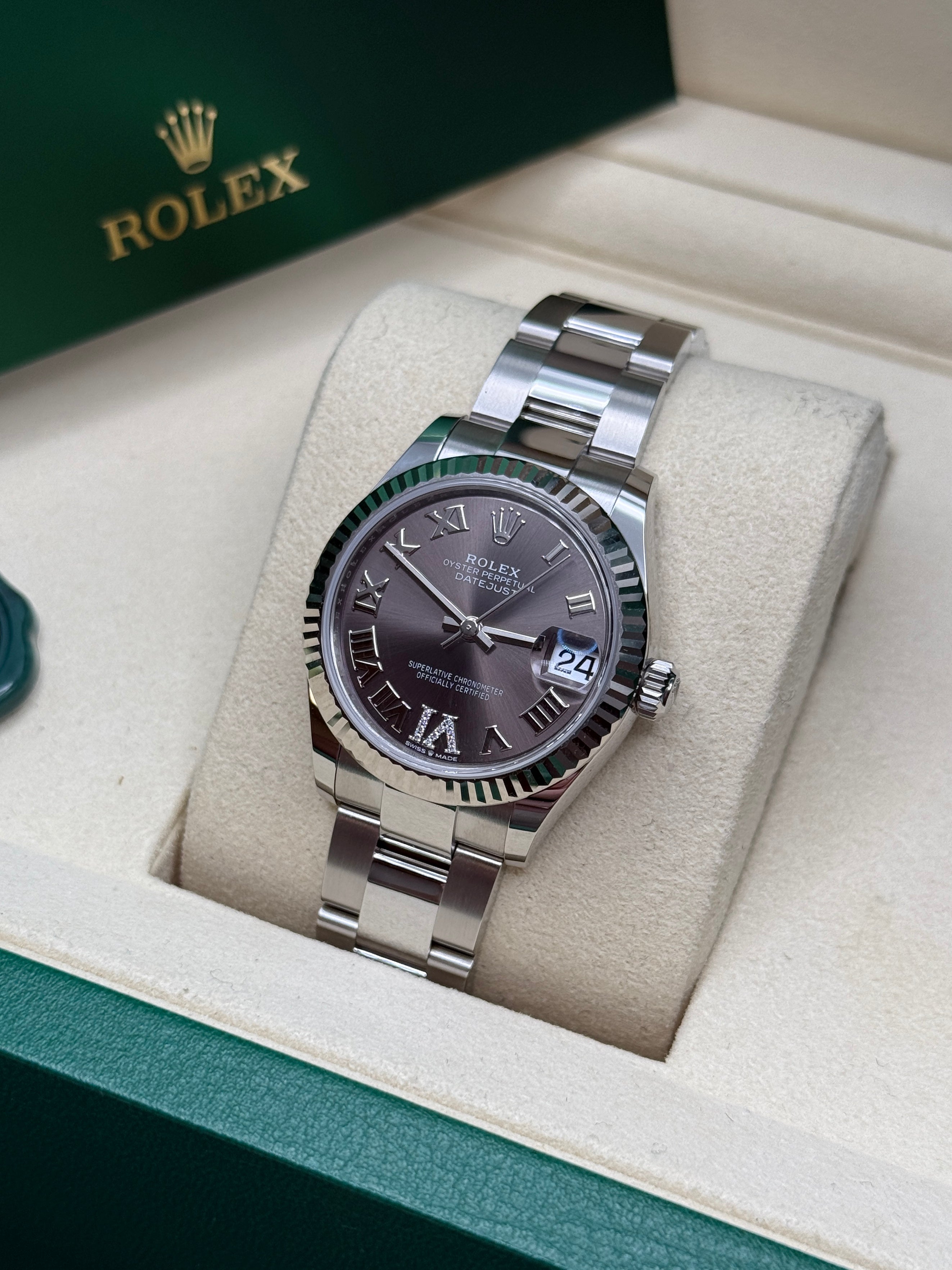 Datejust 31 Dark Grey Roman Diamond Luxury Watch