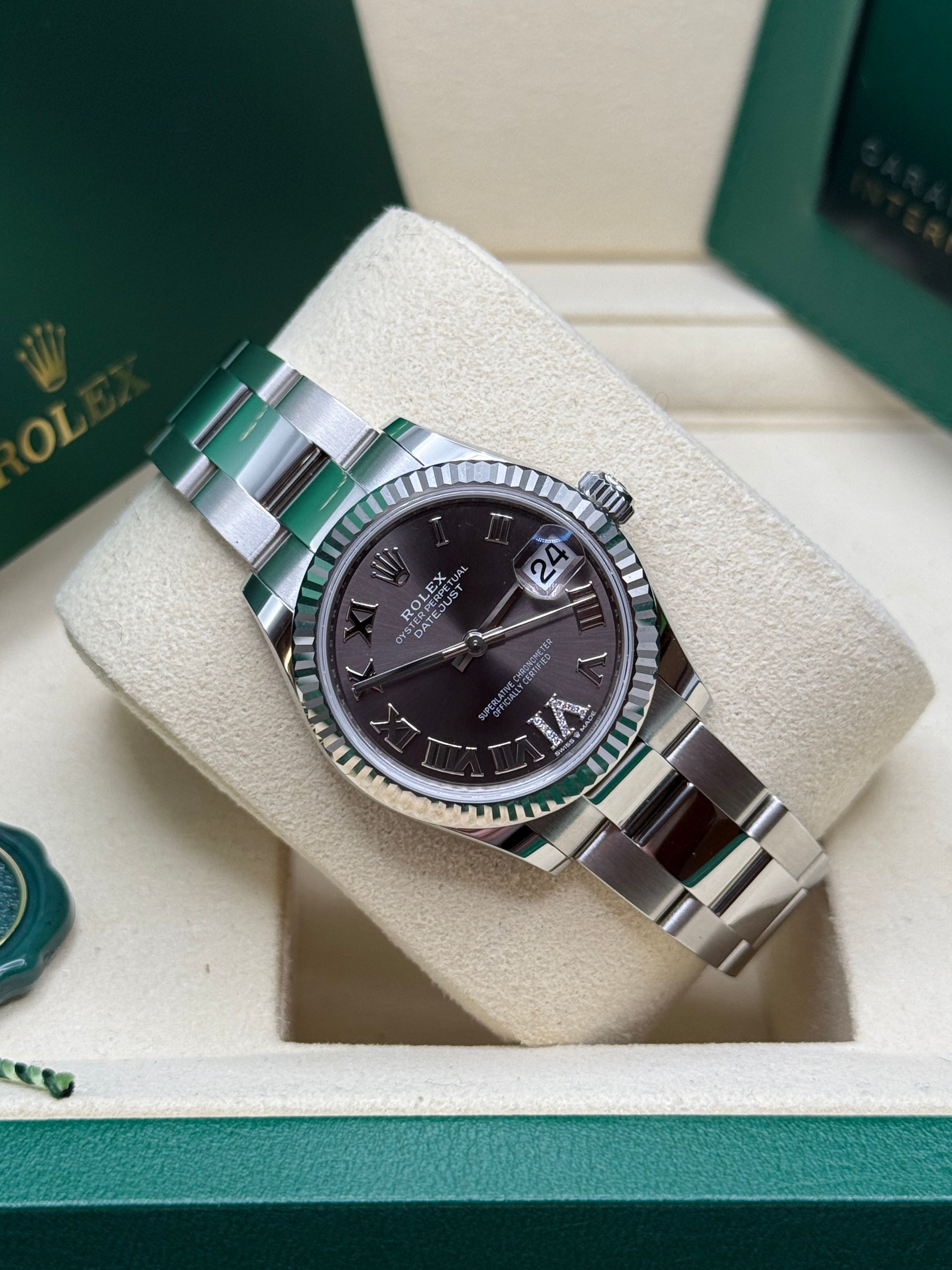 Datejust 31 Dark Grey Roman Diamond Luxury Watch