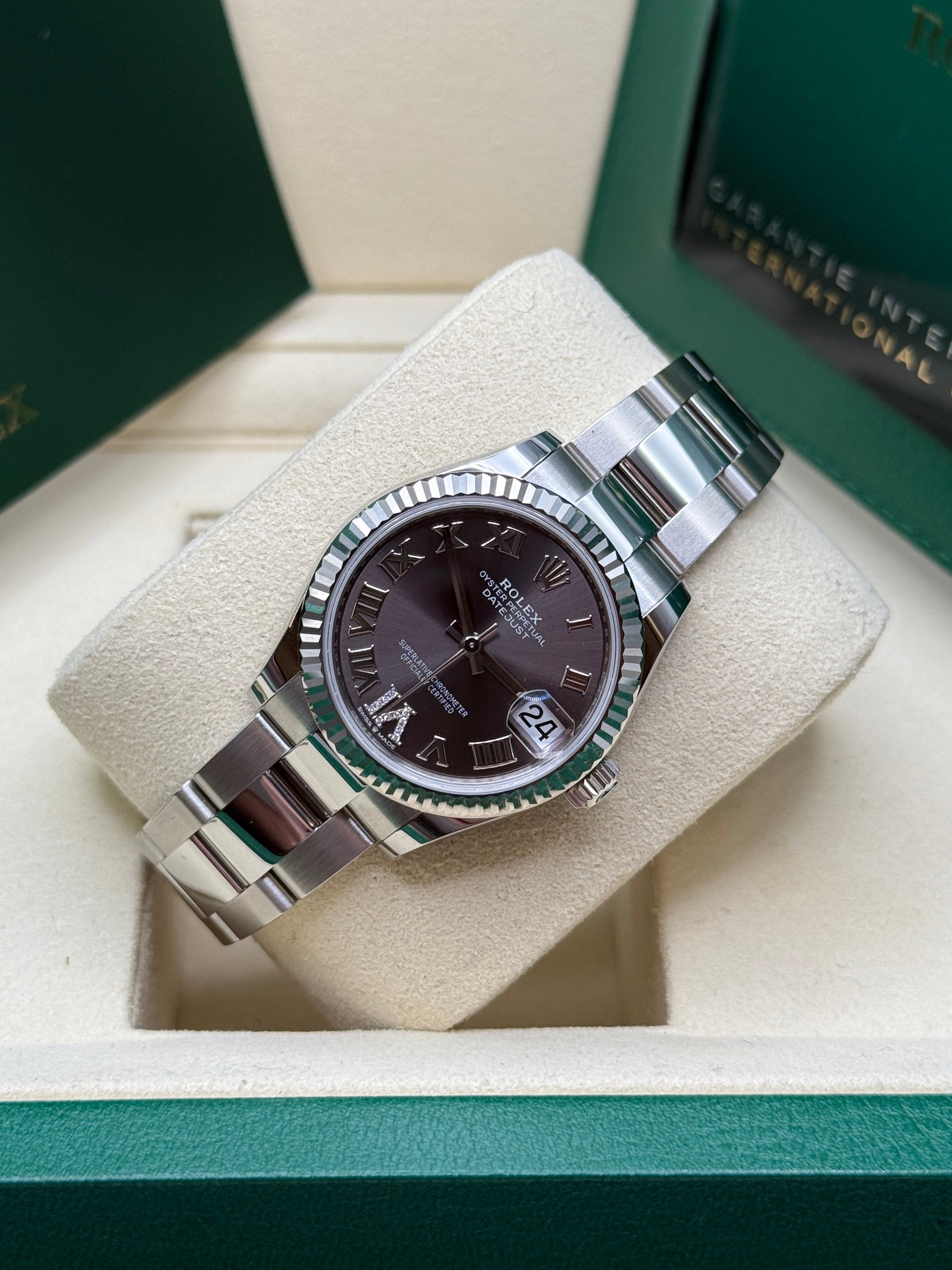 Datejust 31 Dark Grey Roman Diamond Luxury Watch