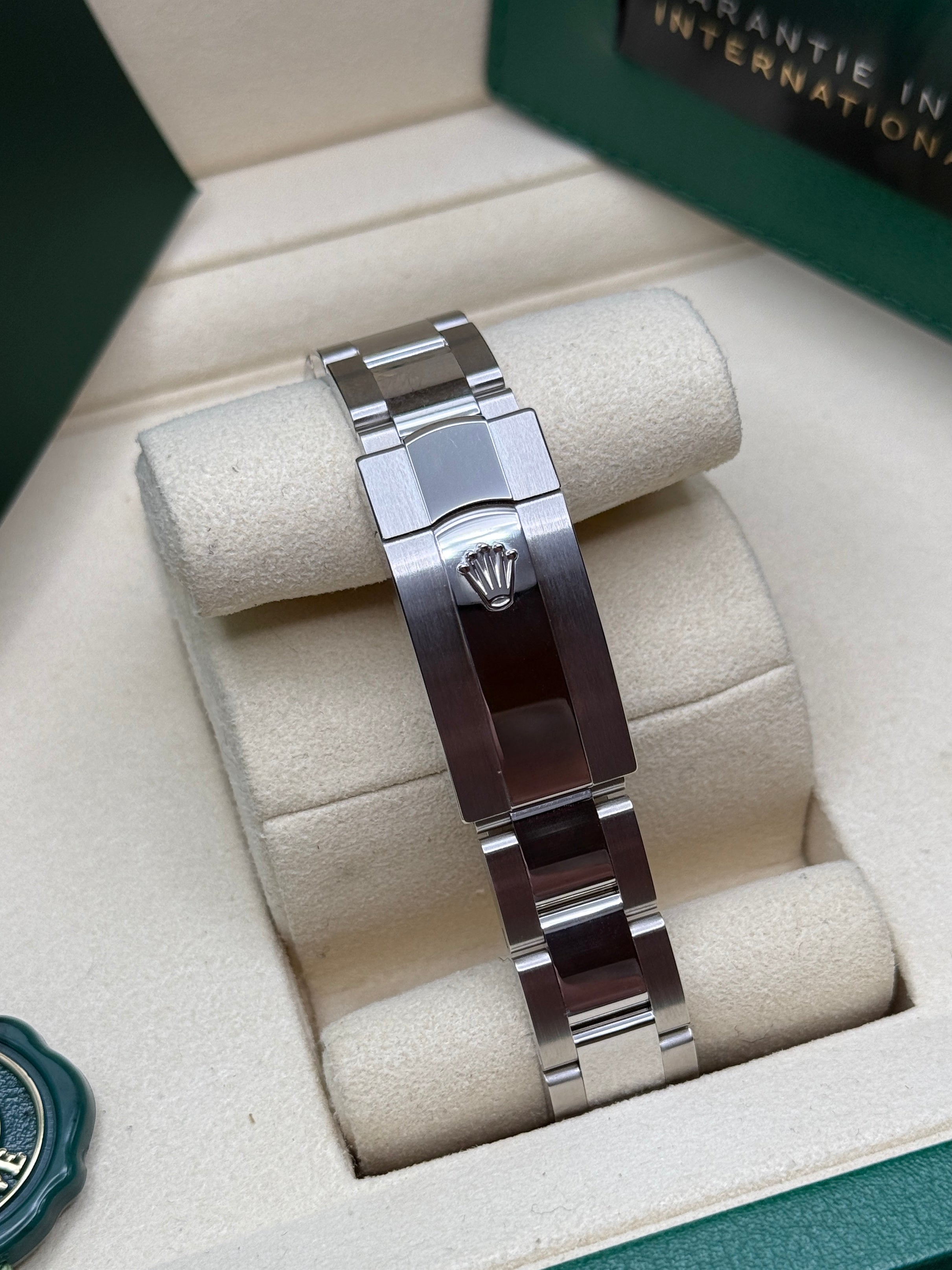 Datejust 31 Dark Grey Roman Diamond Luxury Watch