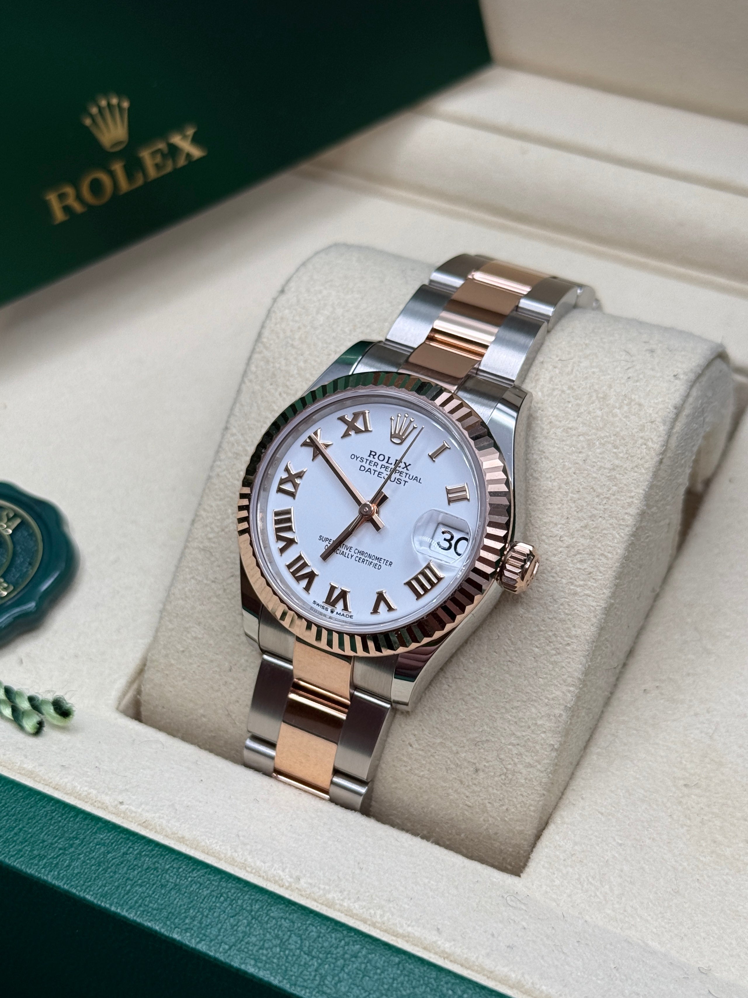 Datejust 31 Everose Gold Two-Tone White Roman Luxury Watch
