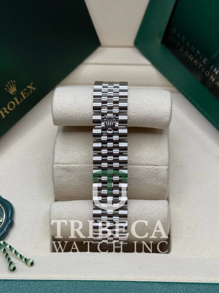 Datejust 31 Aubergine Roman Diamond Luxury Watch